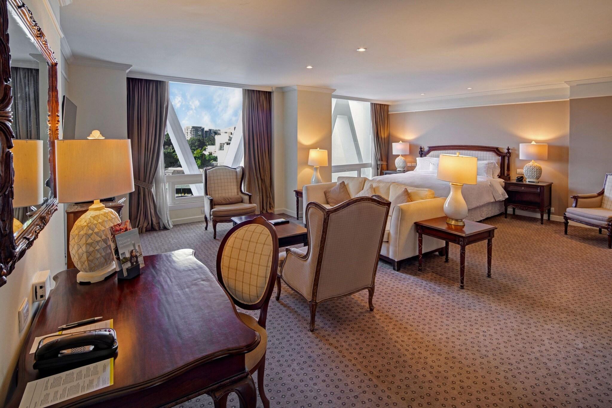 Junior Suite King Bed One Bedroom 