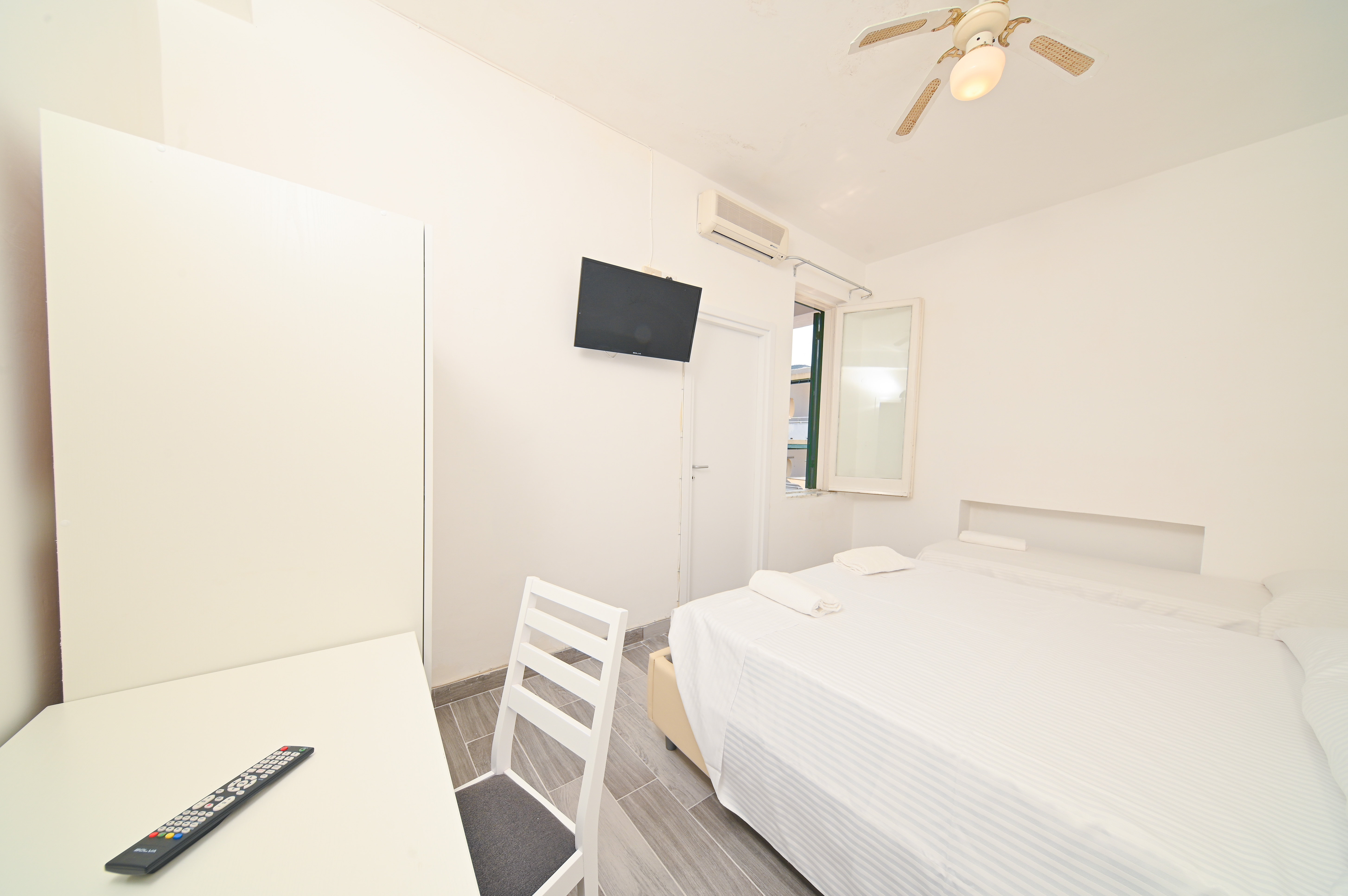 Double or Twin Standard