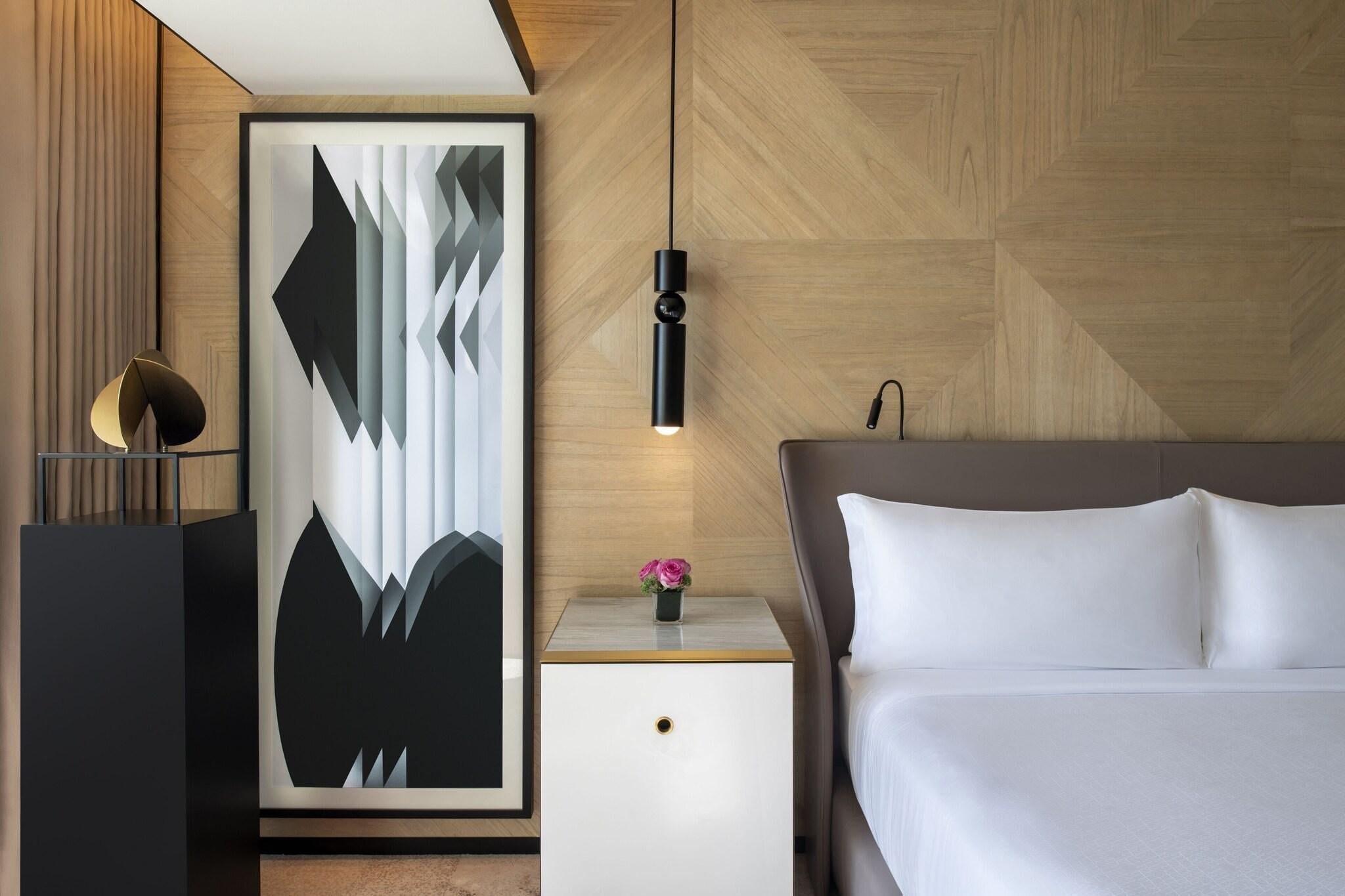 Double Deluxe with Views