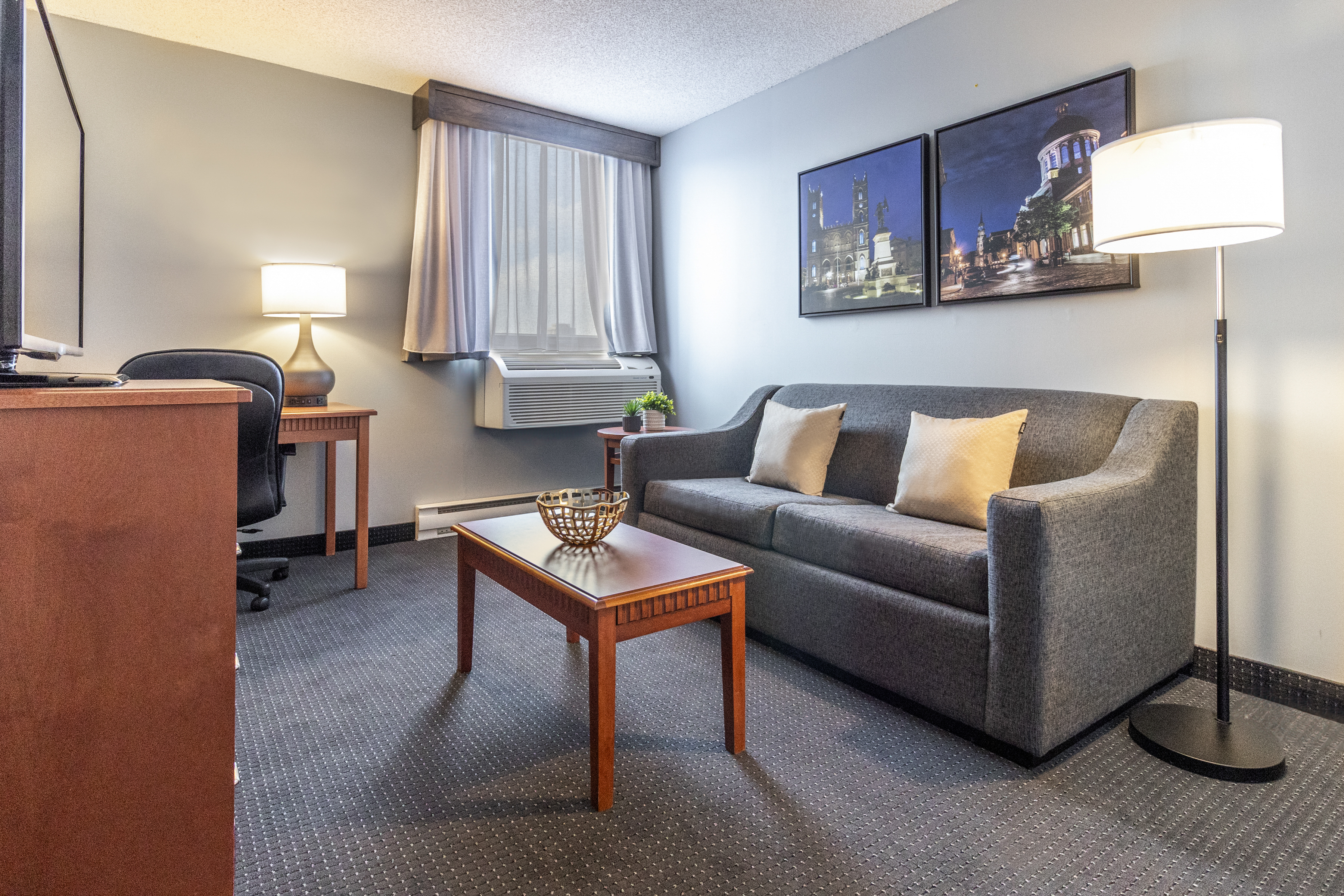 Suite Two Queen Beds