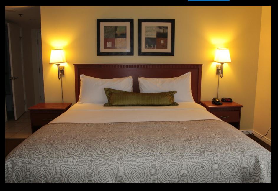 Suite Queen Size Bed