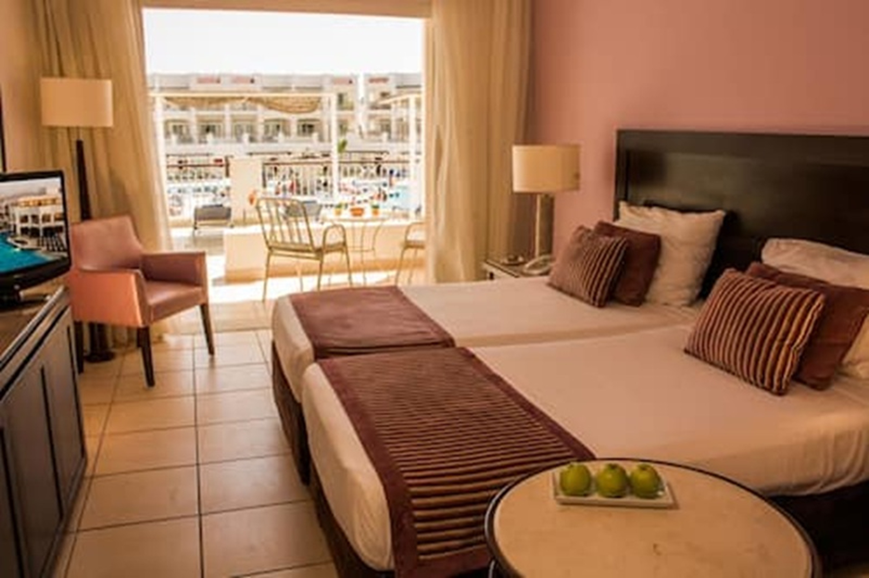 Double Superior Pool View