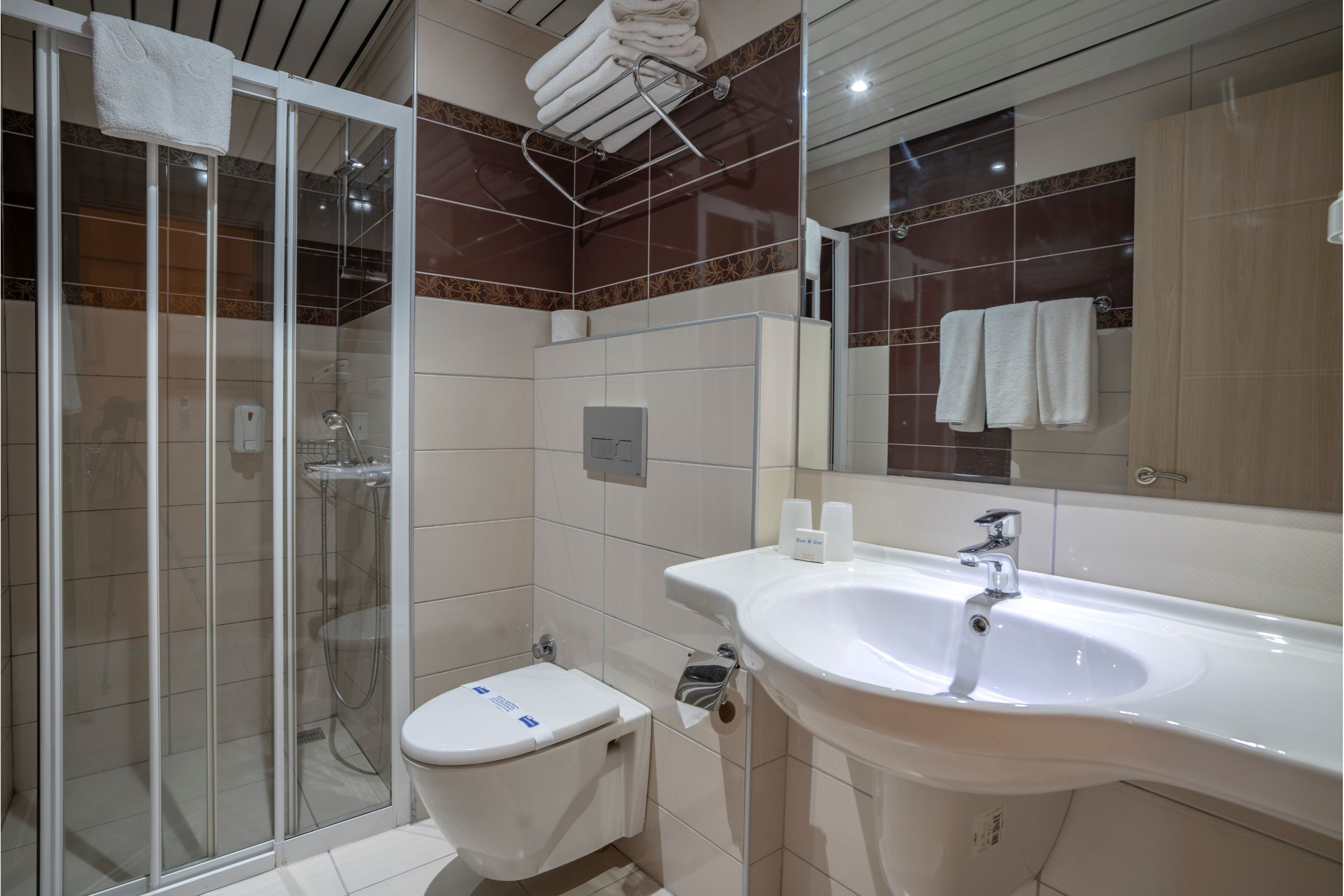 Family Room Connecting Room