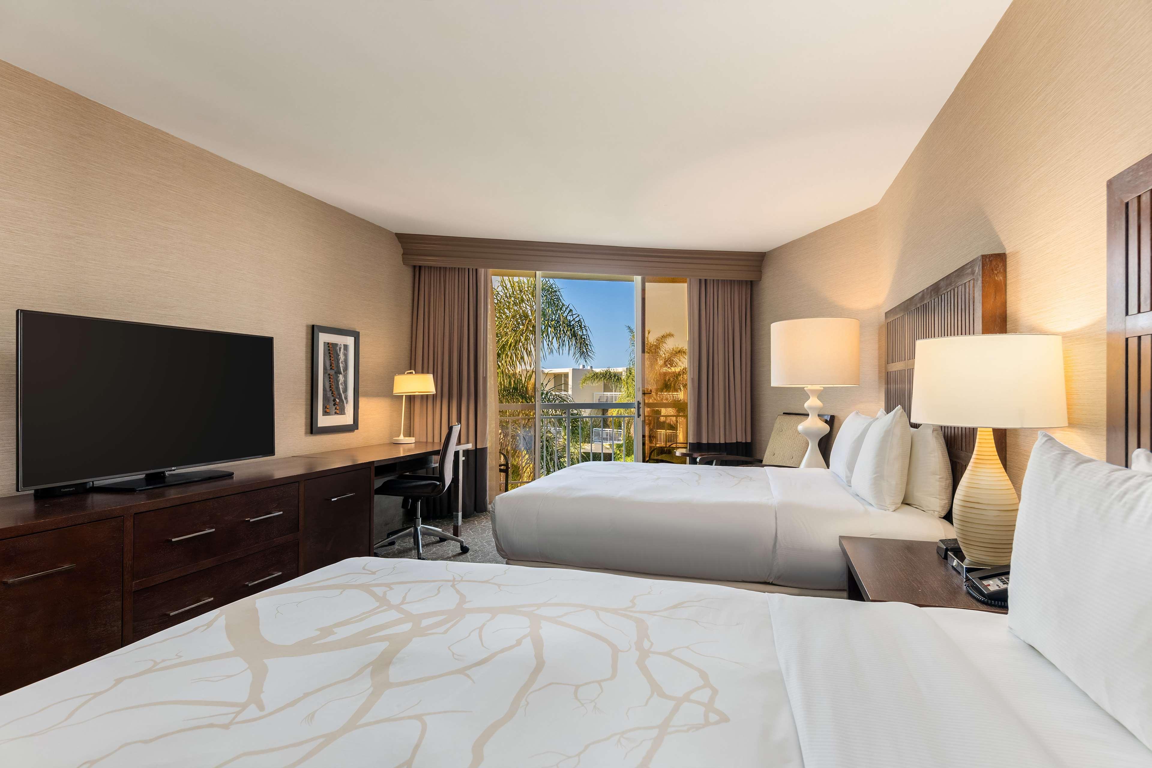 Double Two Queen Beds