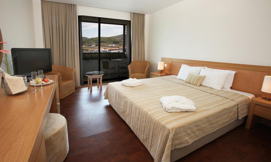 Double or Twin Superior Sea View