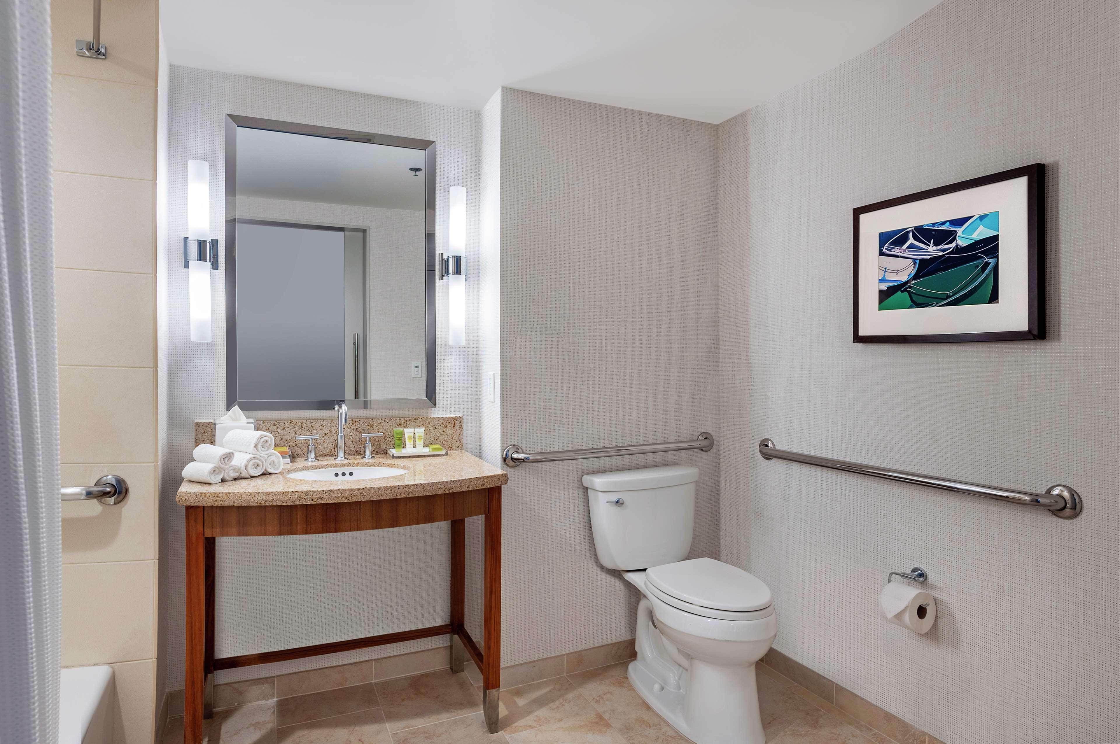 Double Two Queen Beds Non Smoking