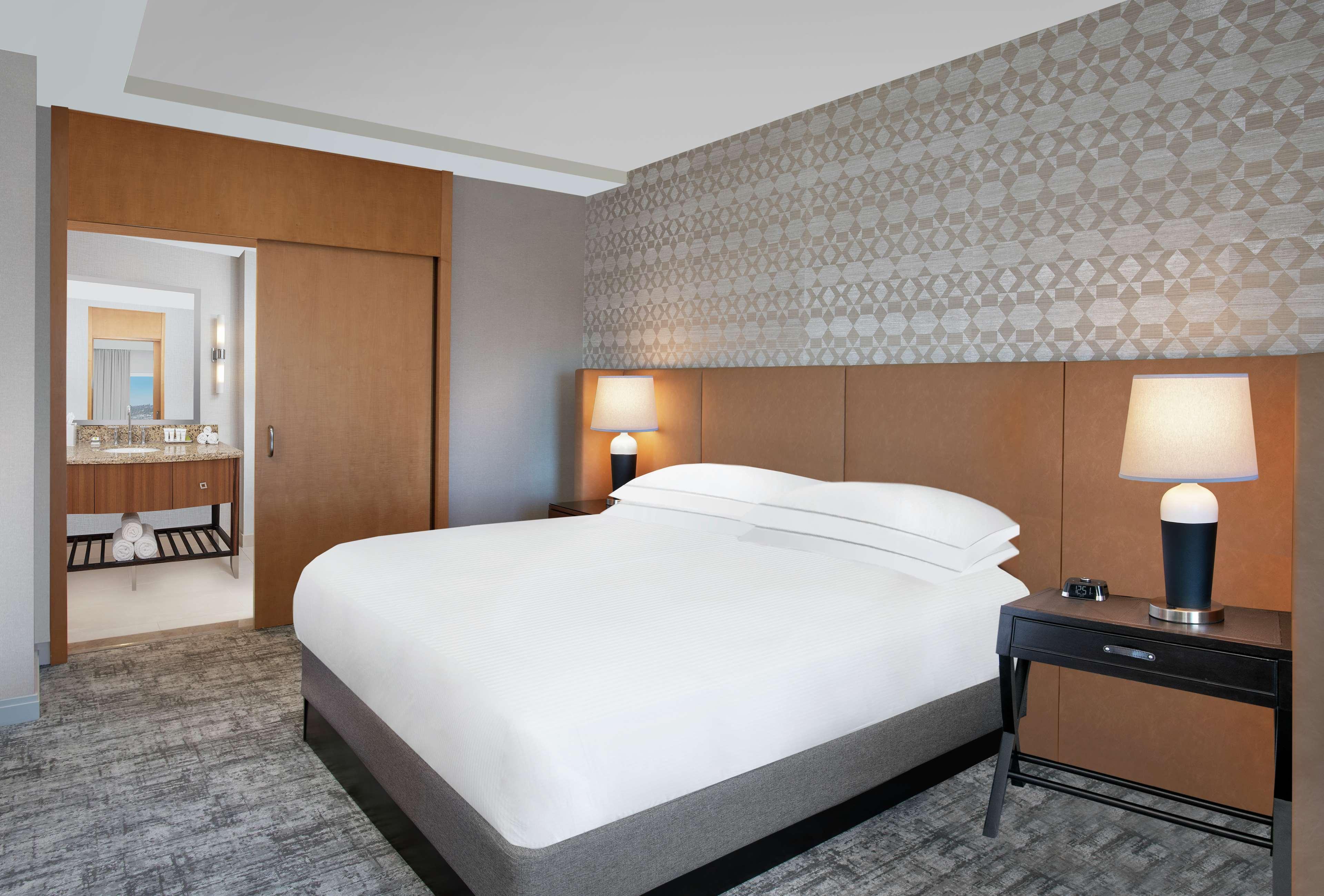 Suite Executive King Bed