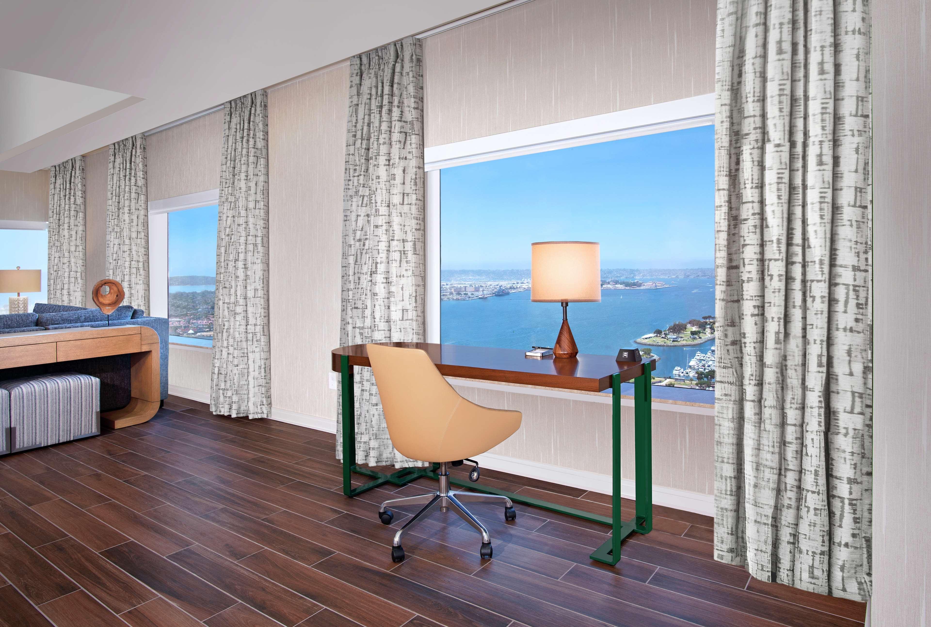 Suite Executive King Bed