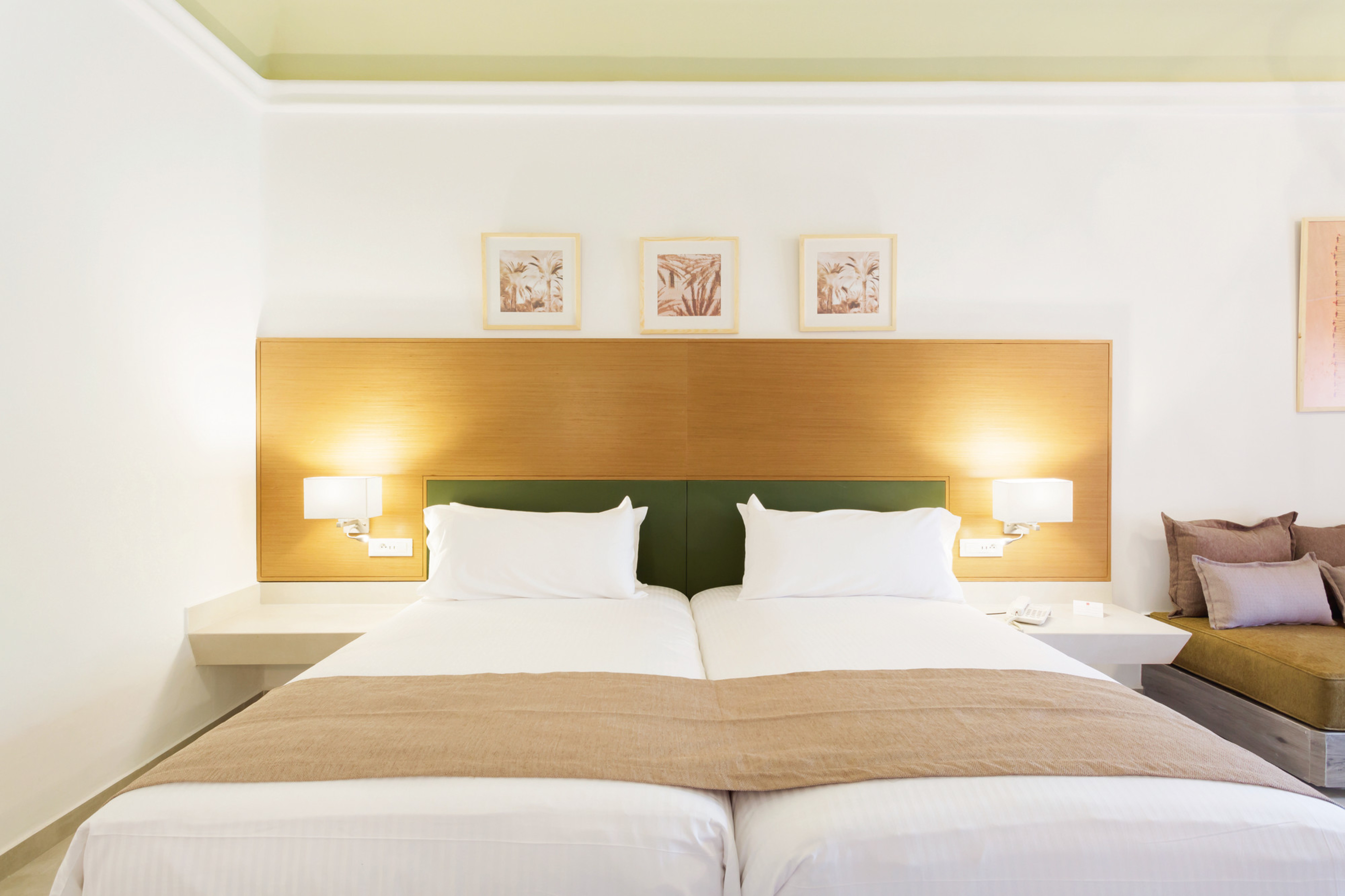 Double or Twin Standard