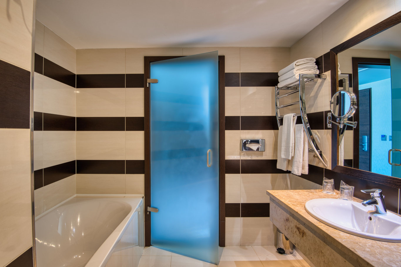 Junior Suite with Balcony