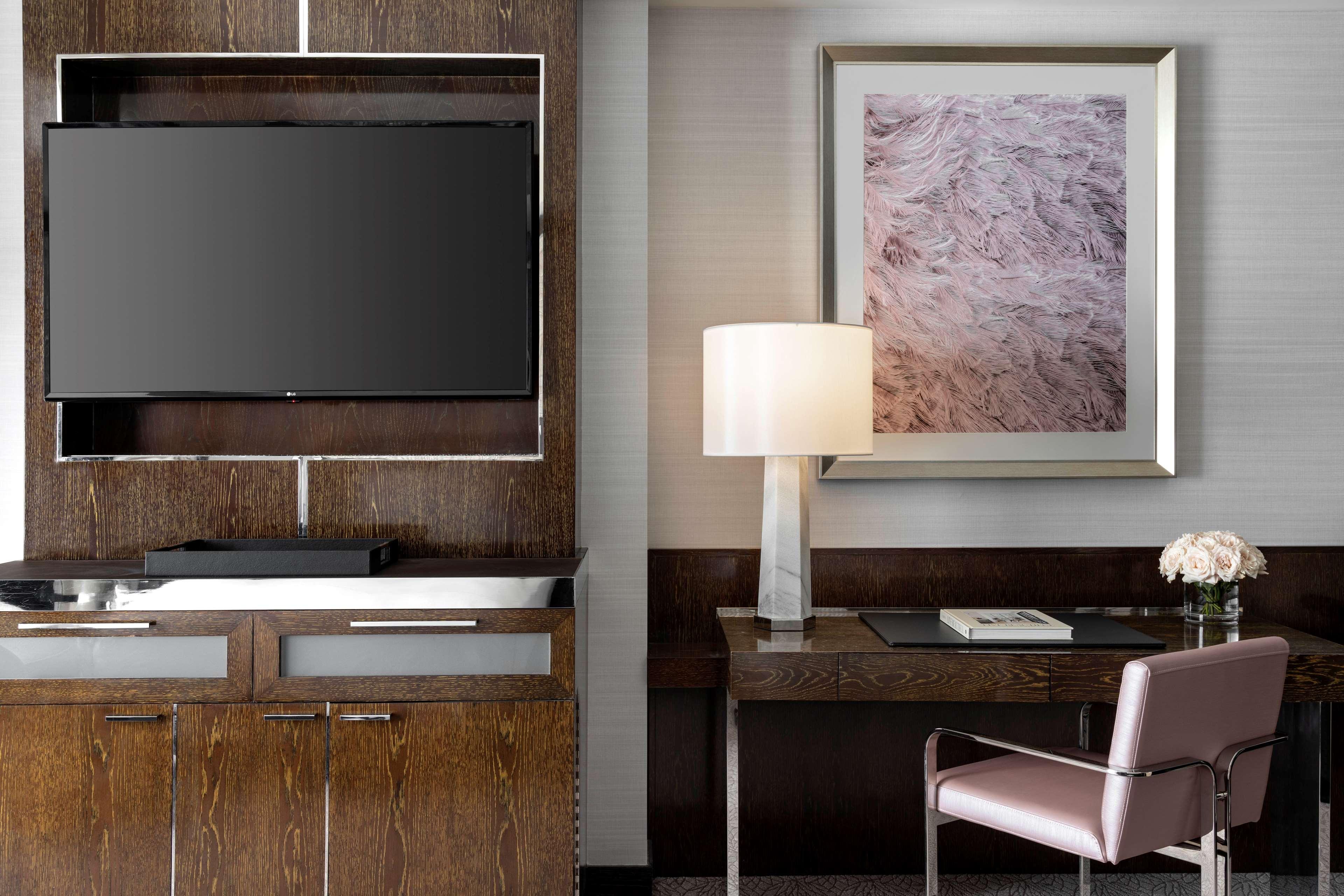 Room City View Two Double Beds