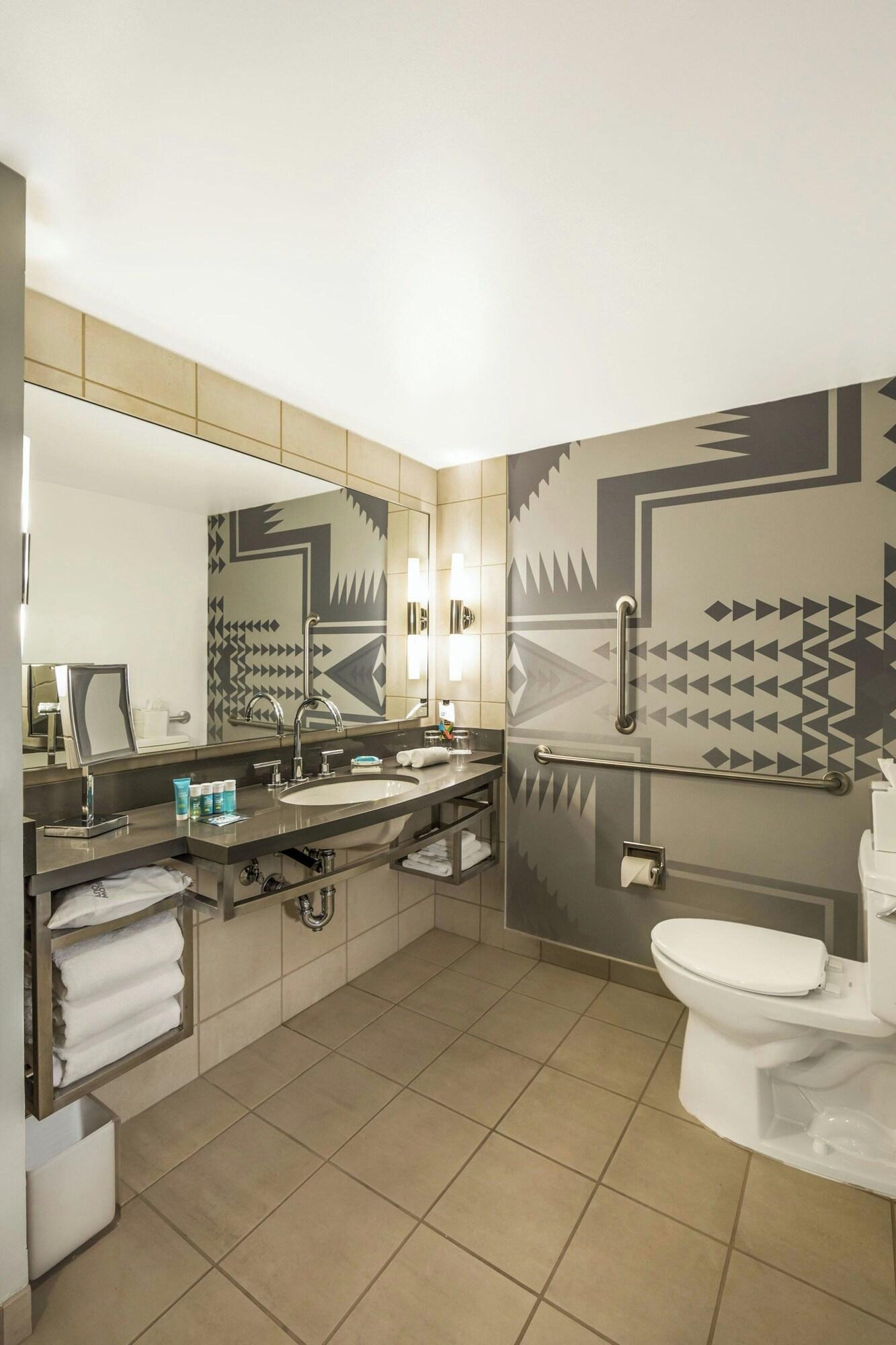 Suite Superior City View