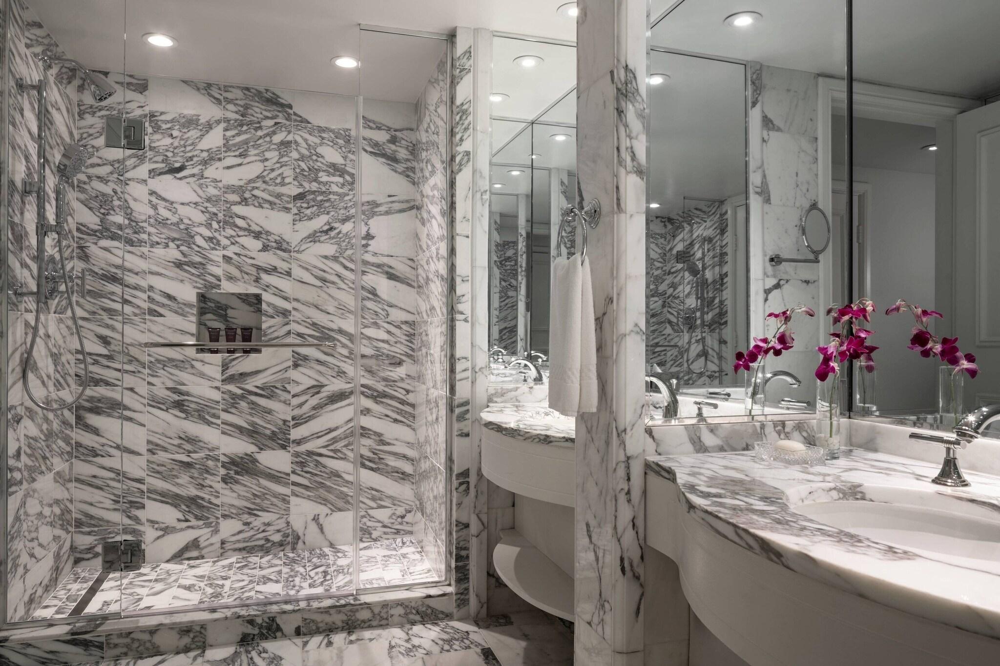 Double Accessible with Views