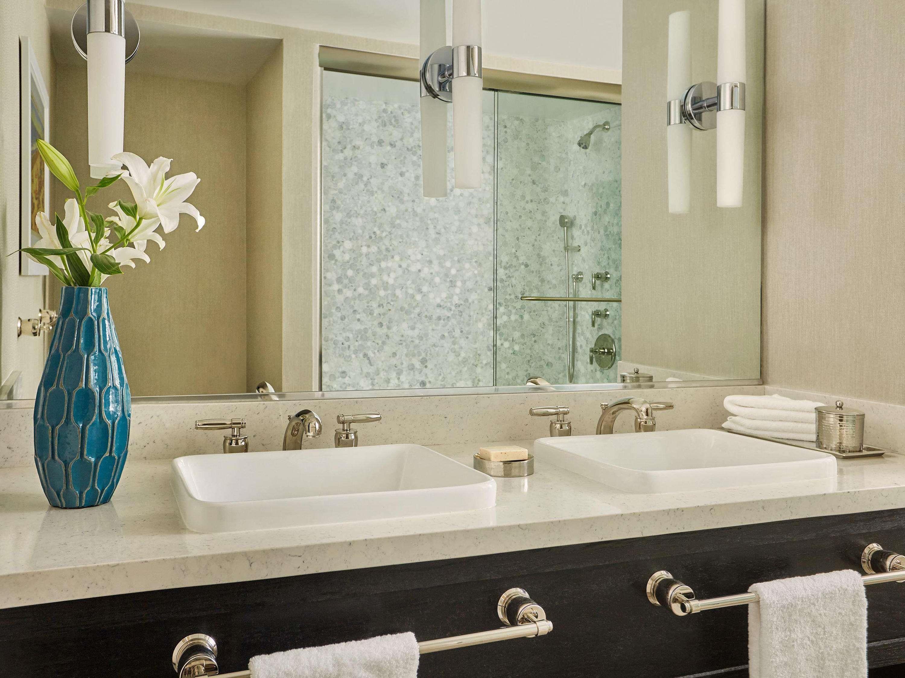 Bungalow King Size Bed