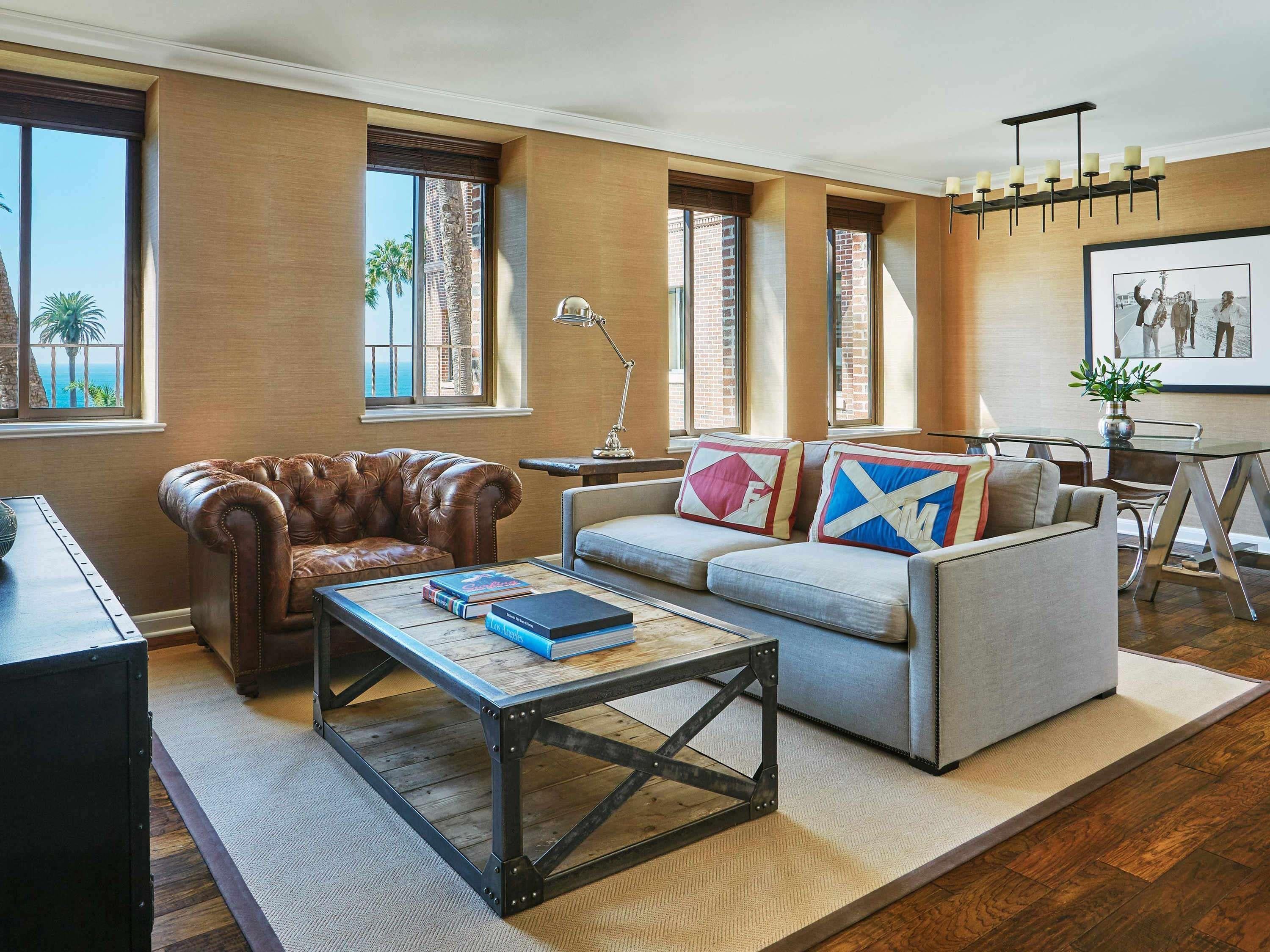 Suite Ocean View King Bed