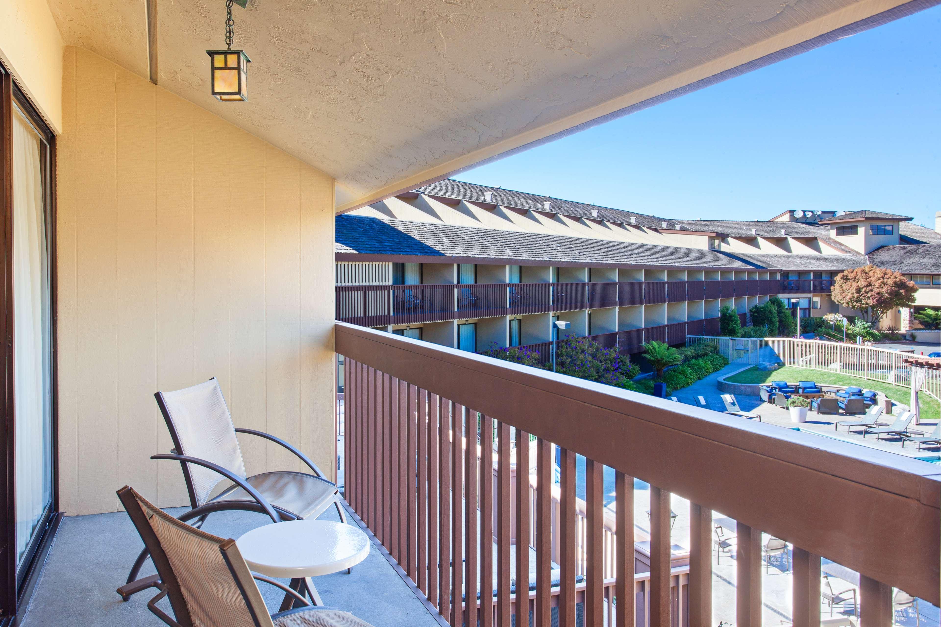 Junior Suite Accessible with Views