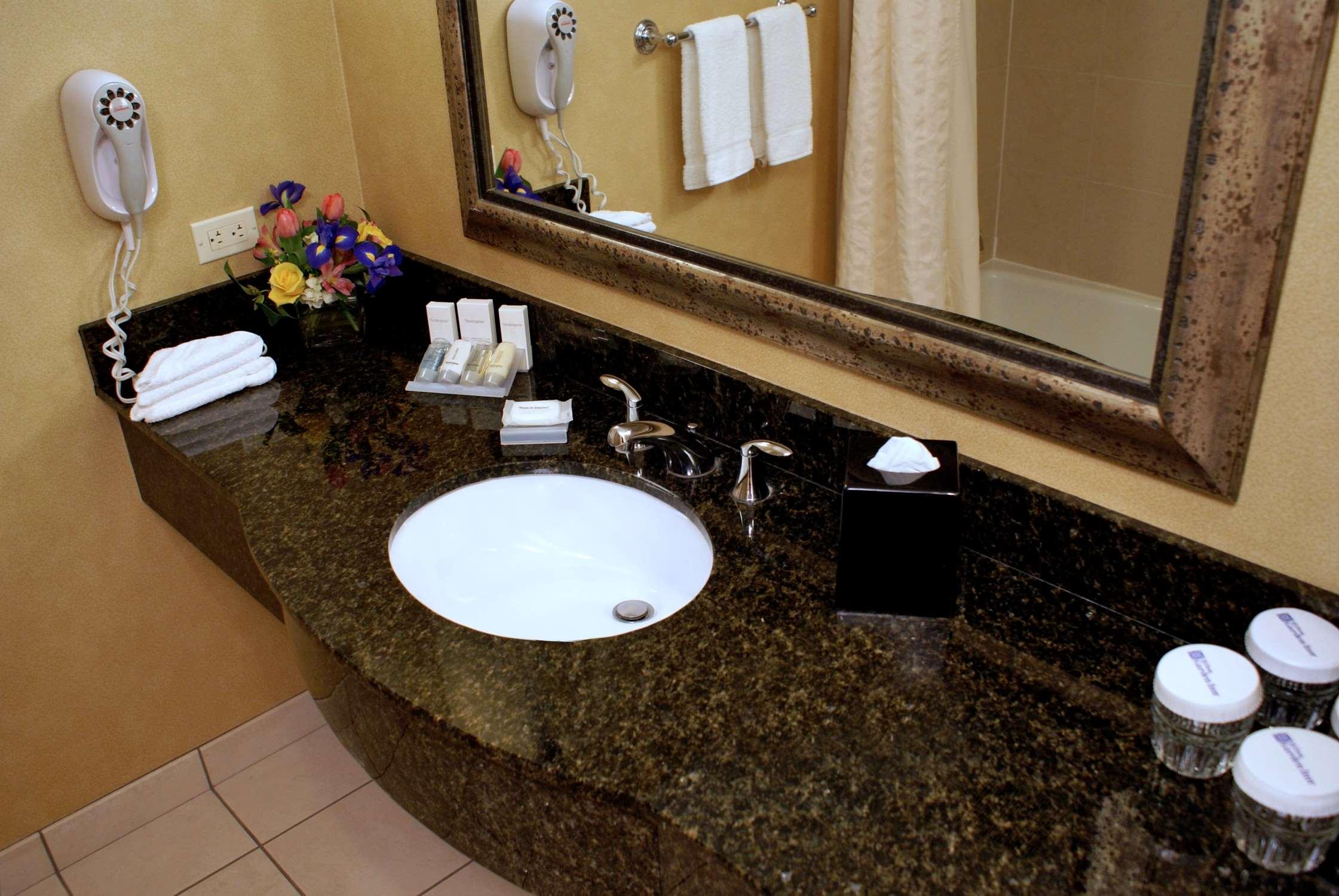 Junior Suite King Size Bed