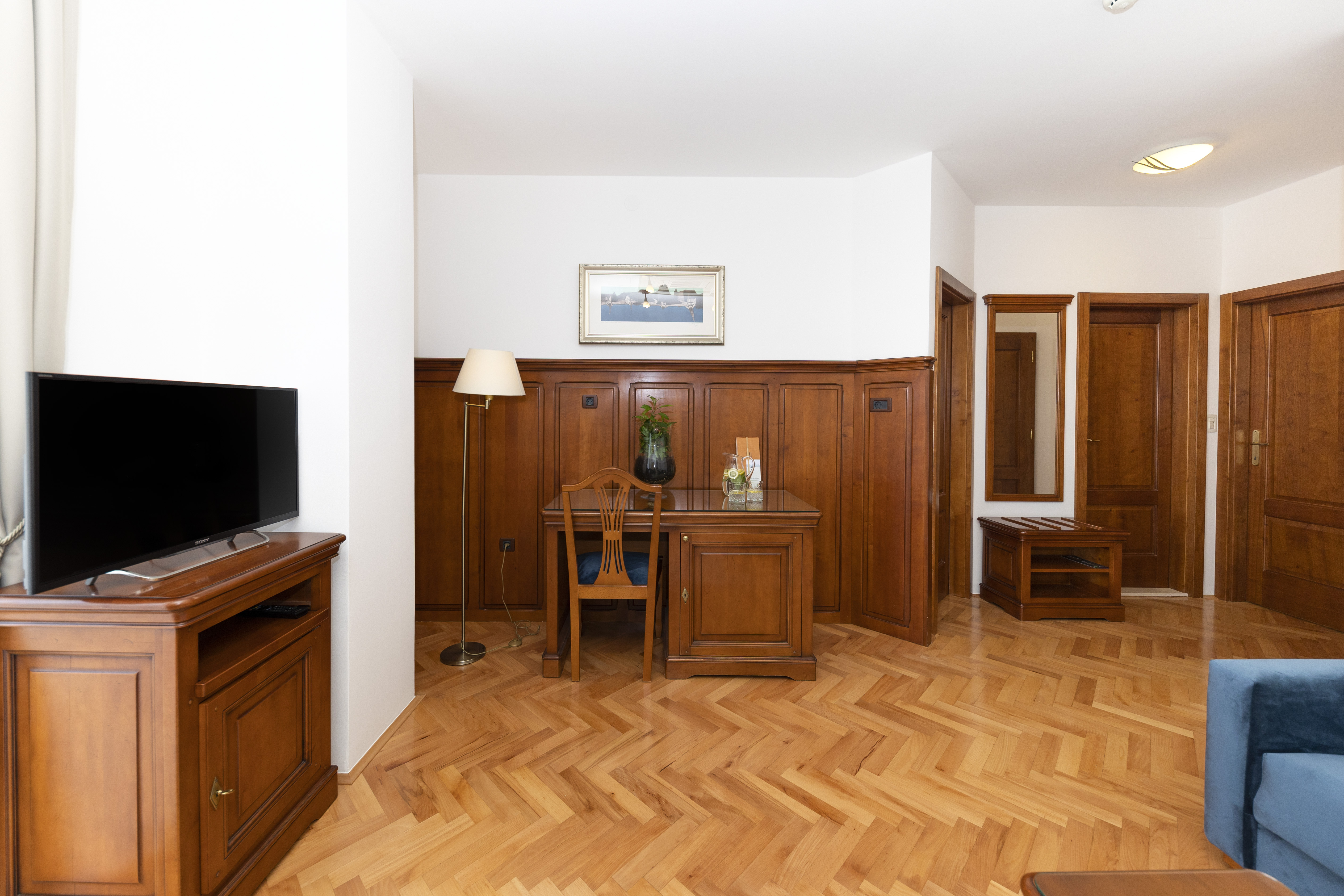 Junior Suite with Balcony