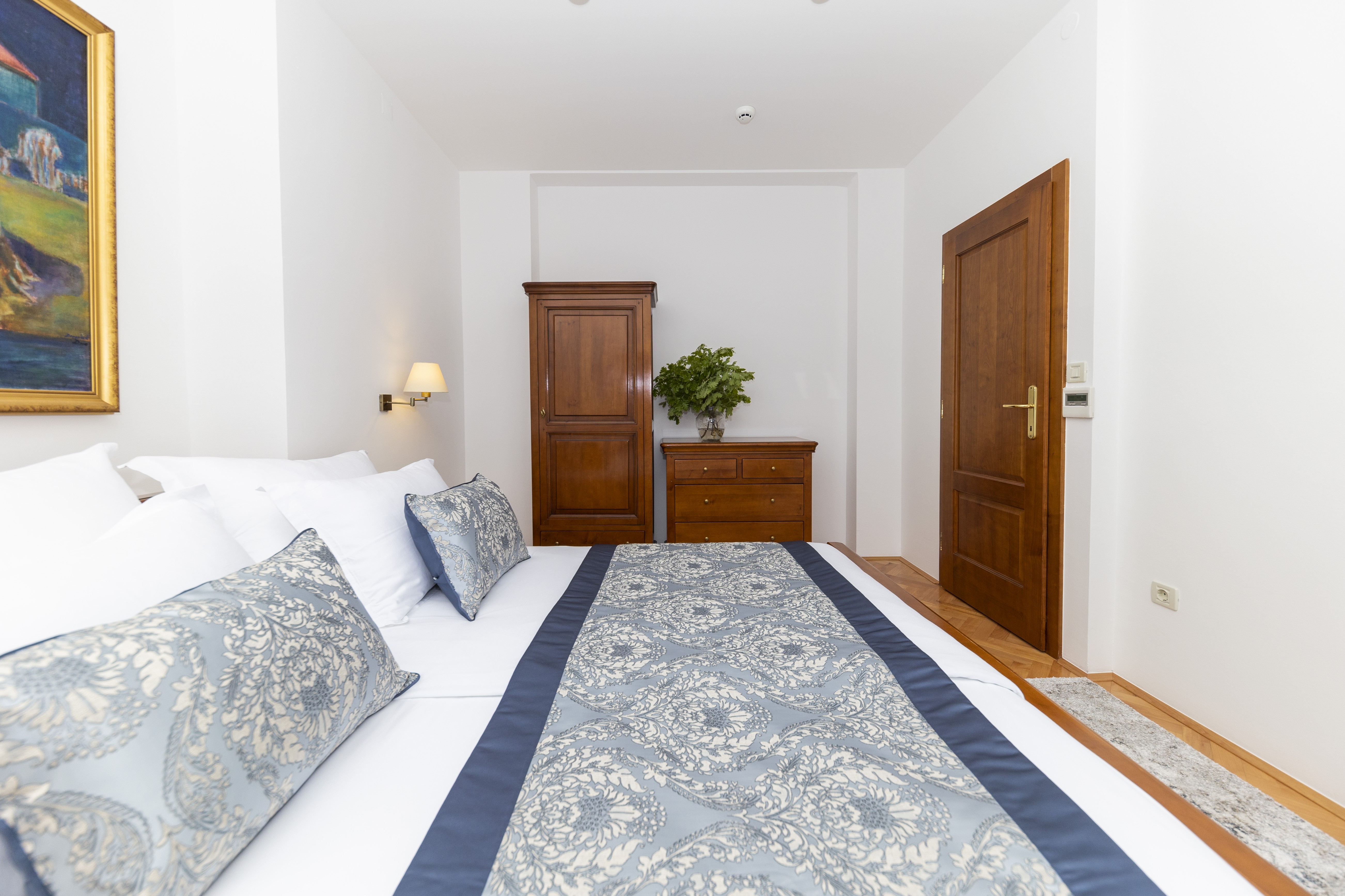 Junior Suite with Balcony