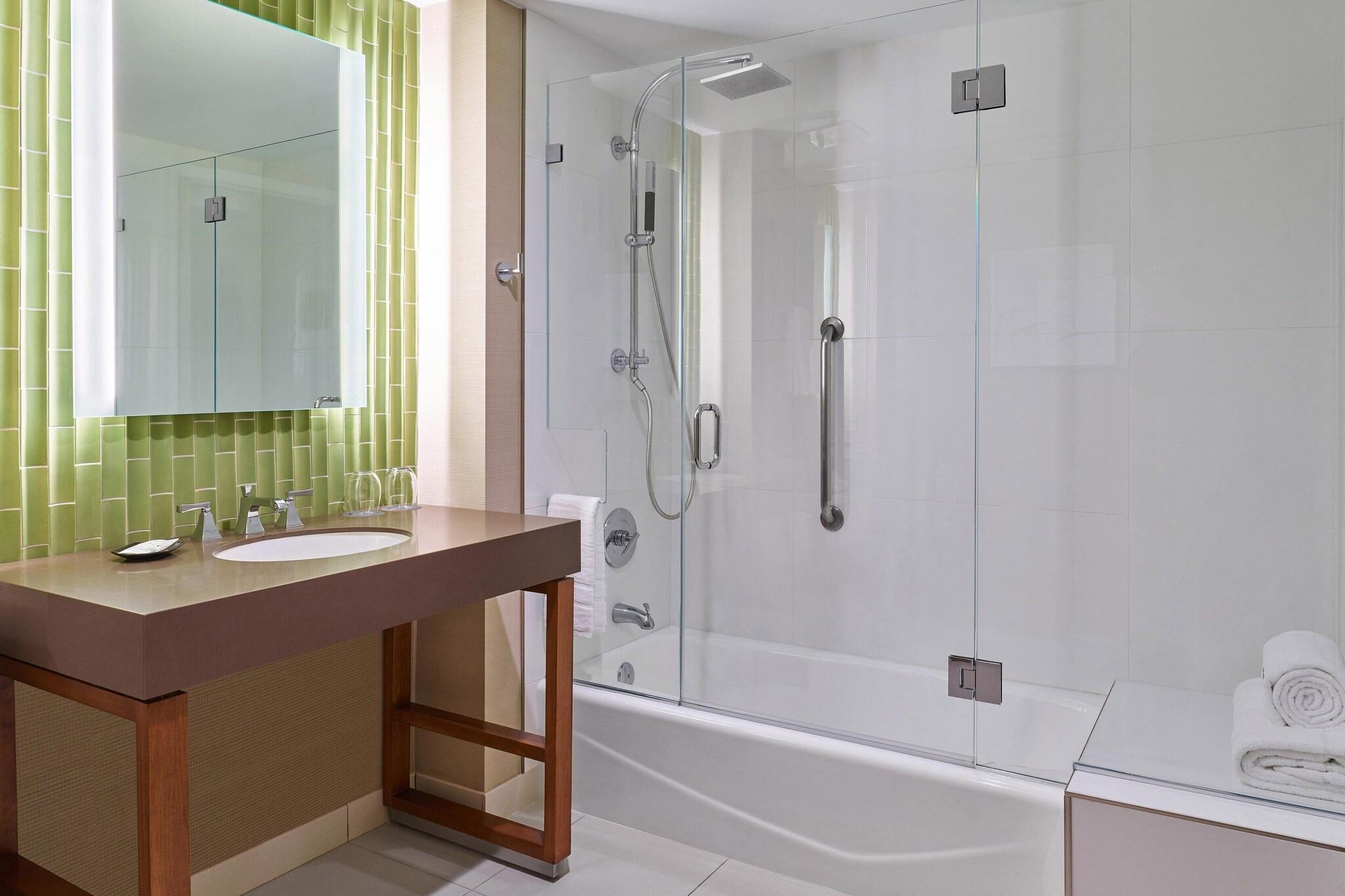 Double Accessible King Size Bed