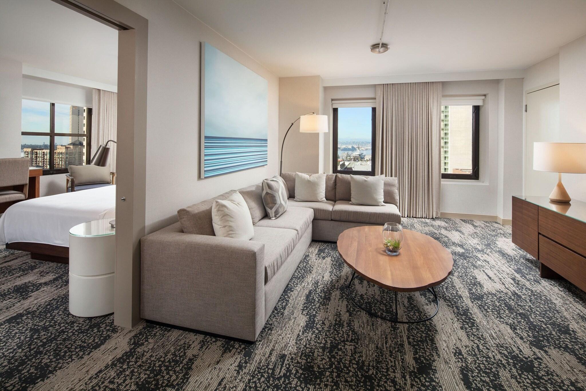 Suite Bay View King Bed