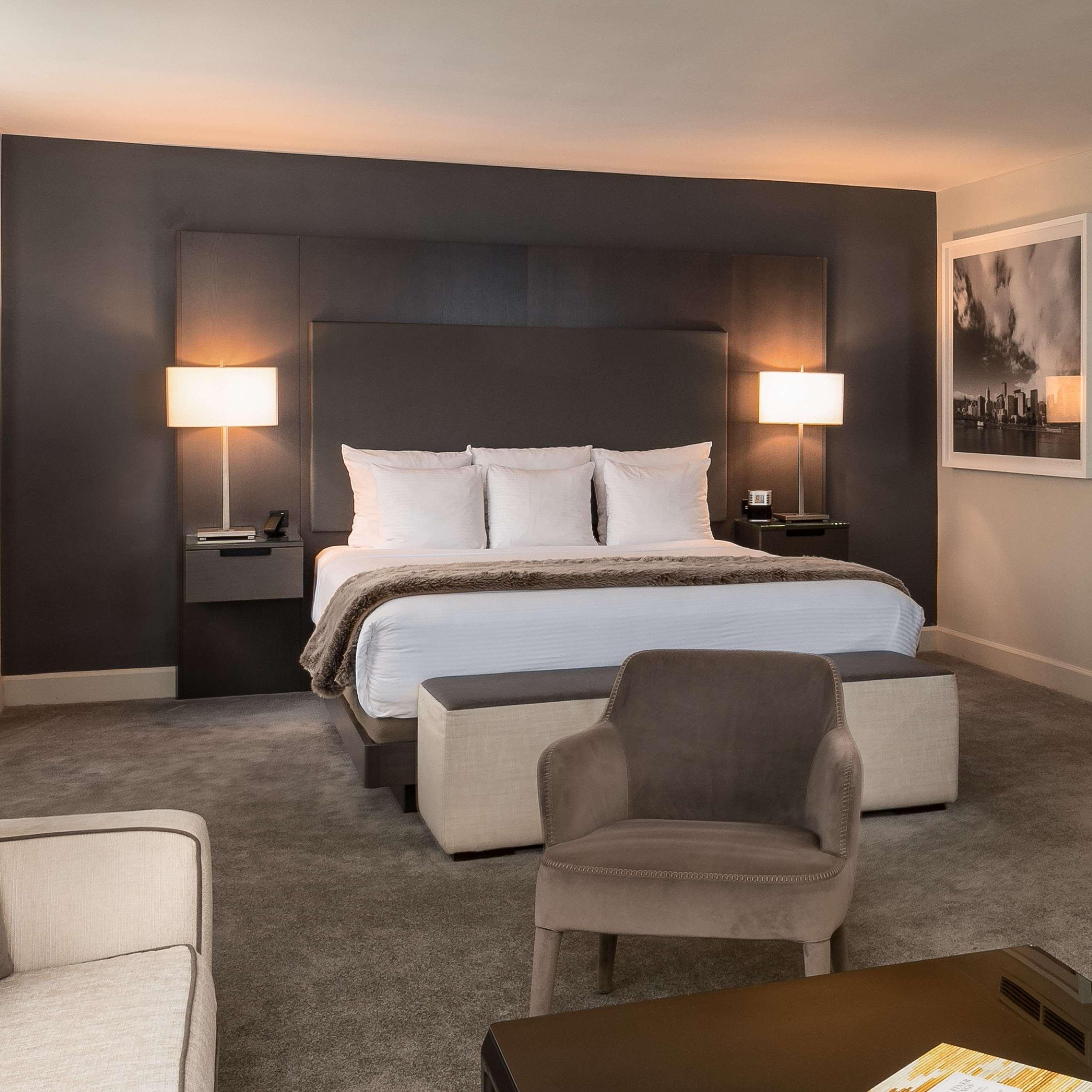 Studio King Size Bed