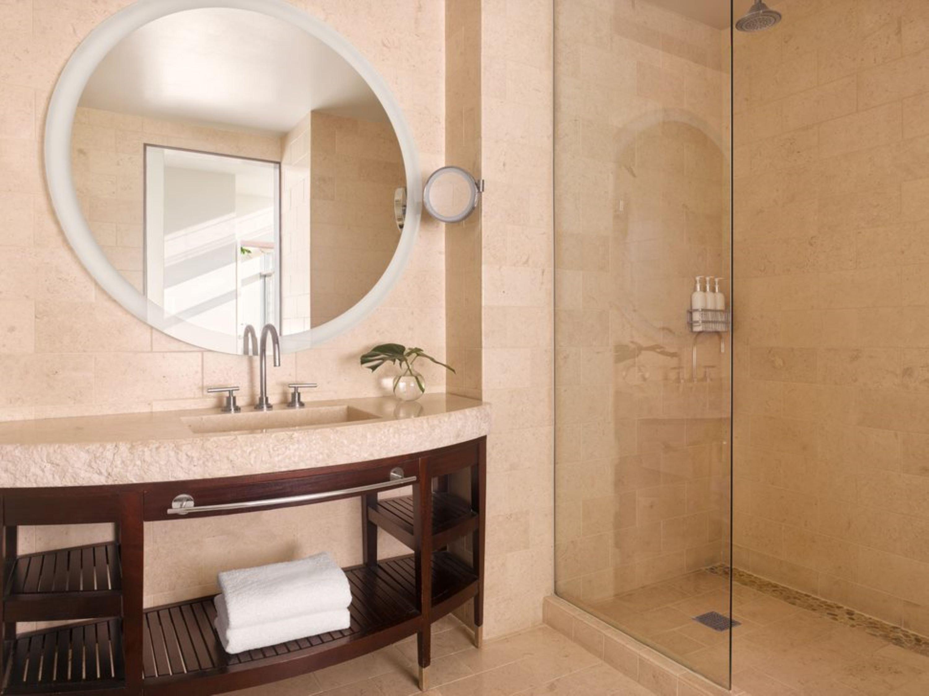 Double City View King Bed