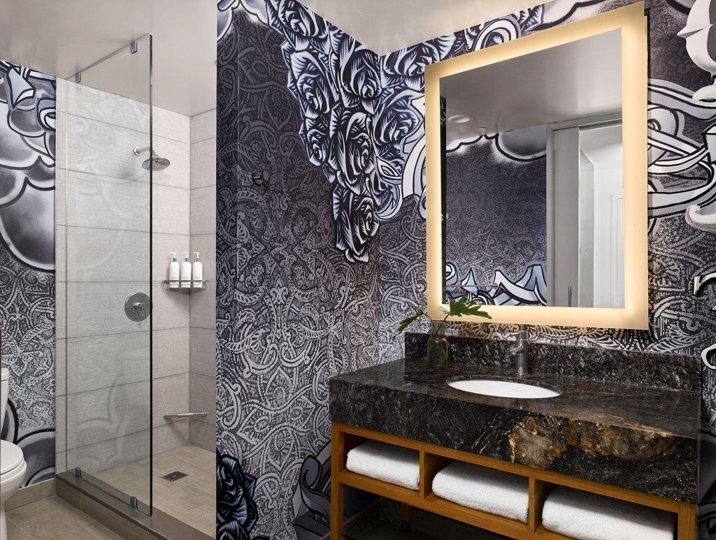 Double City View King Bed