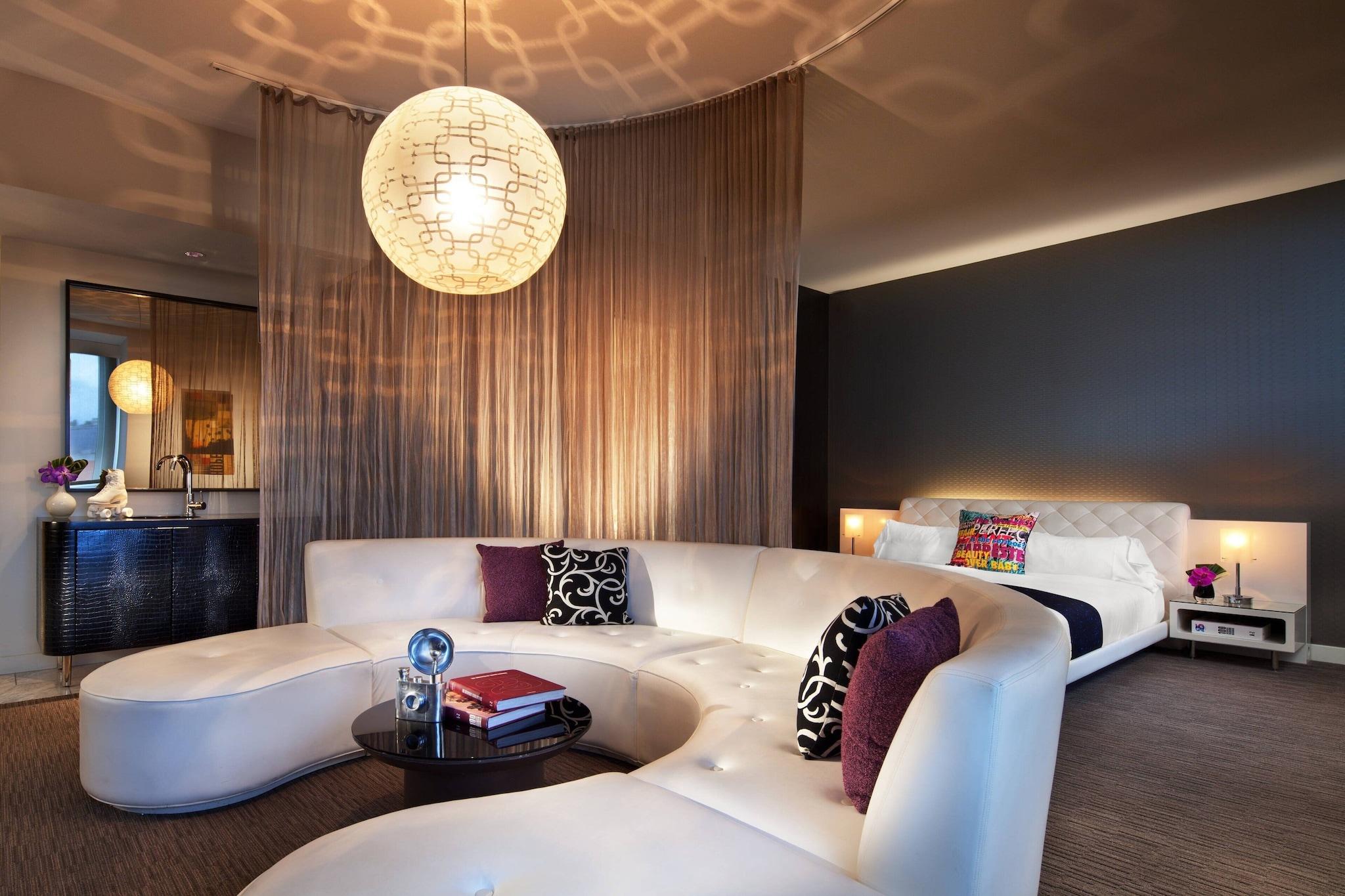 Suite Accessible with Views