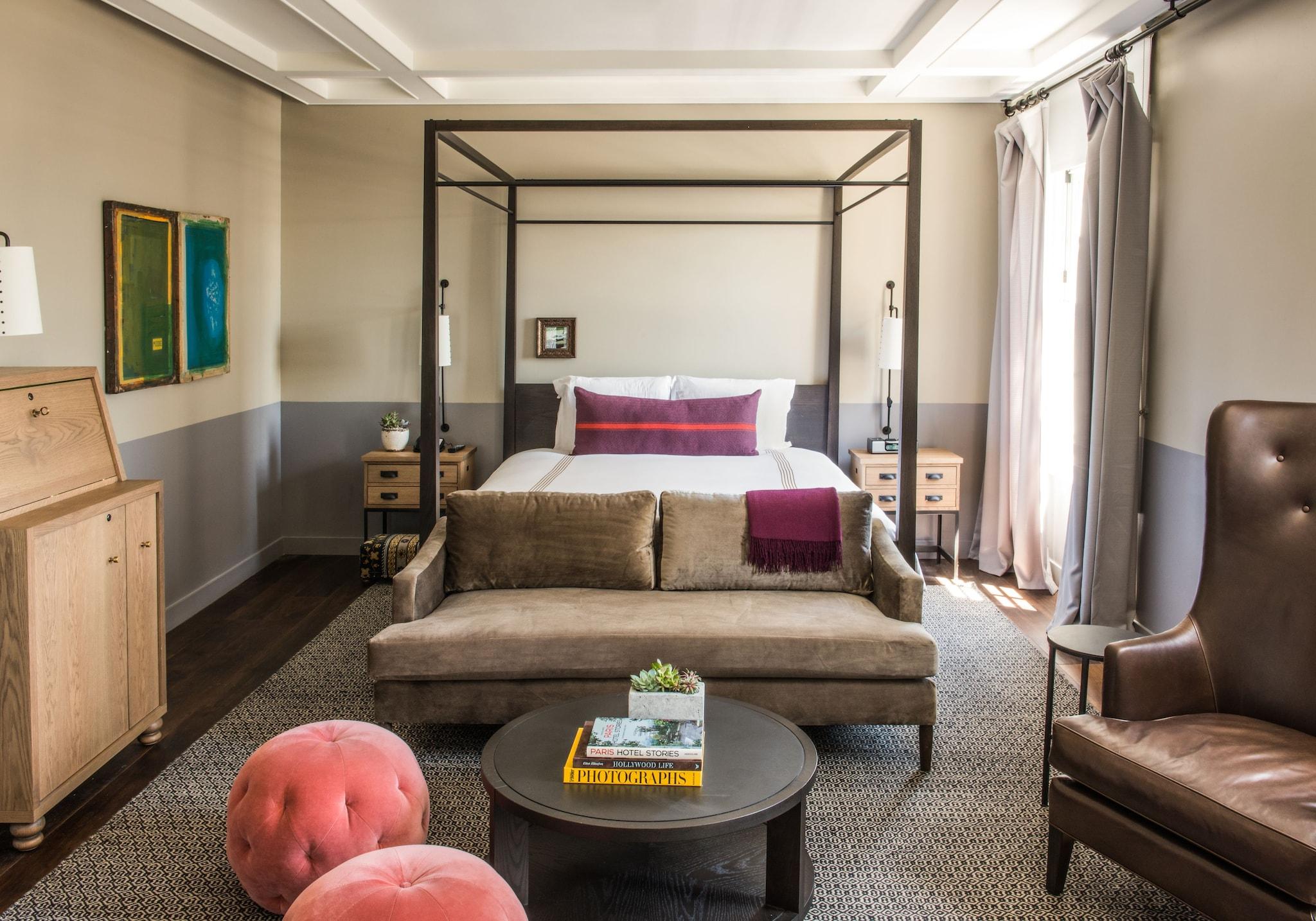 Double Superior Queen Bed