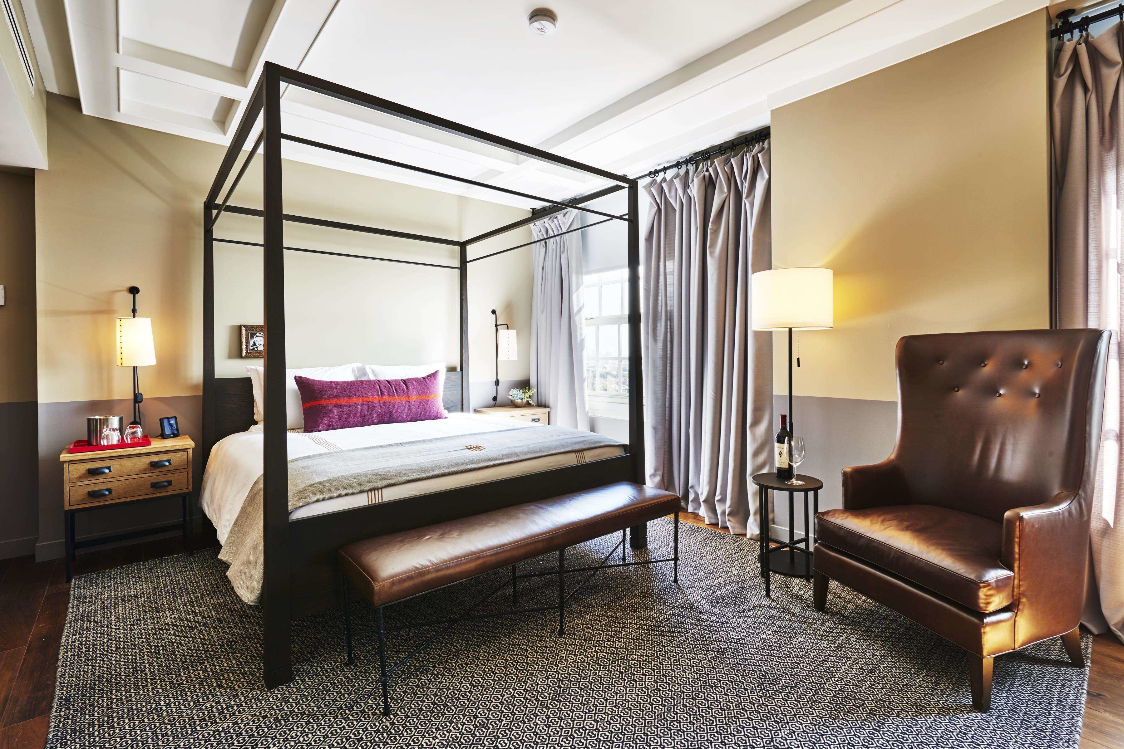 Double Superior King Bed