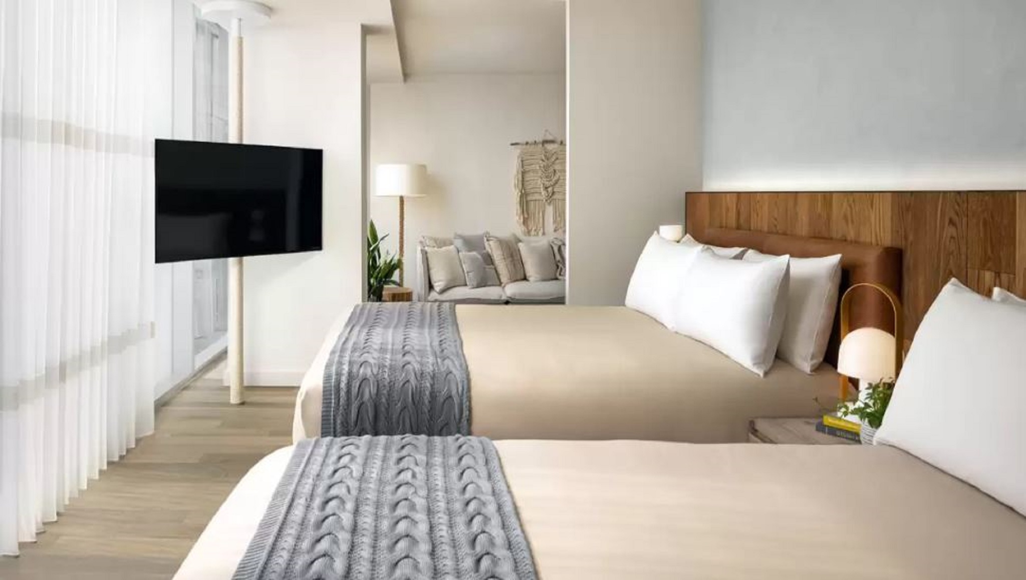 Double or Twin Standard