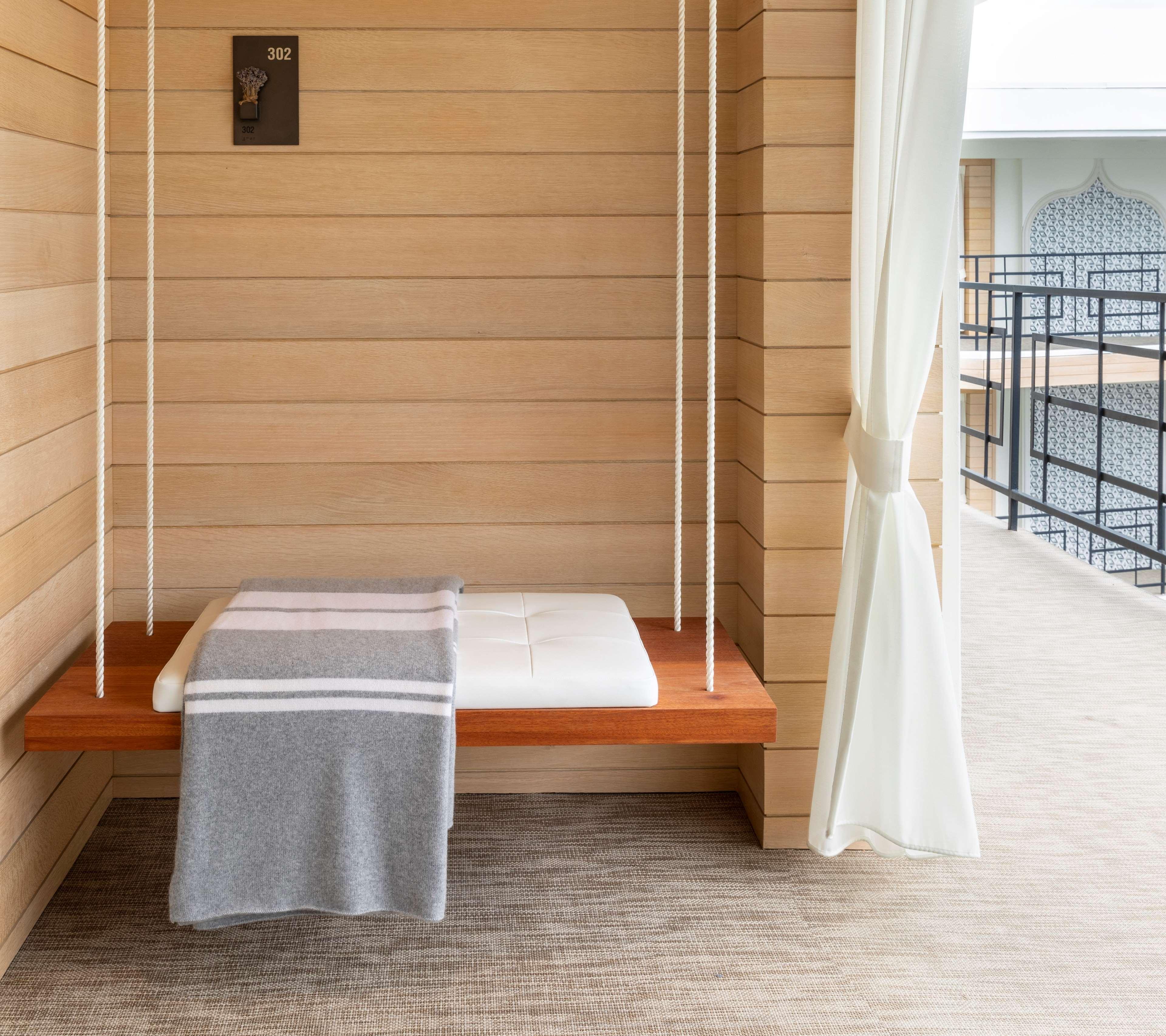 Suite King Bed One Bedroom 