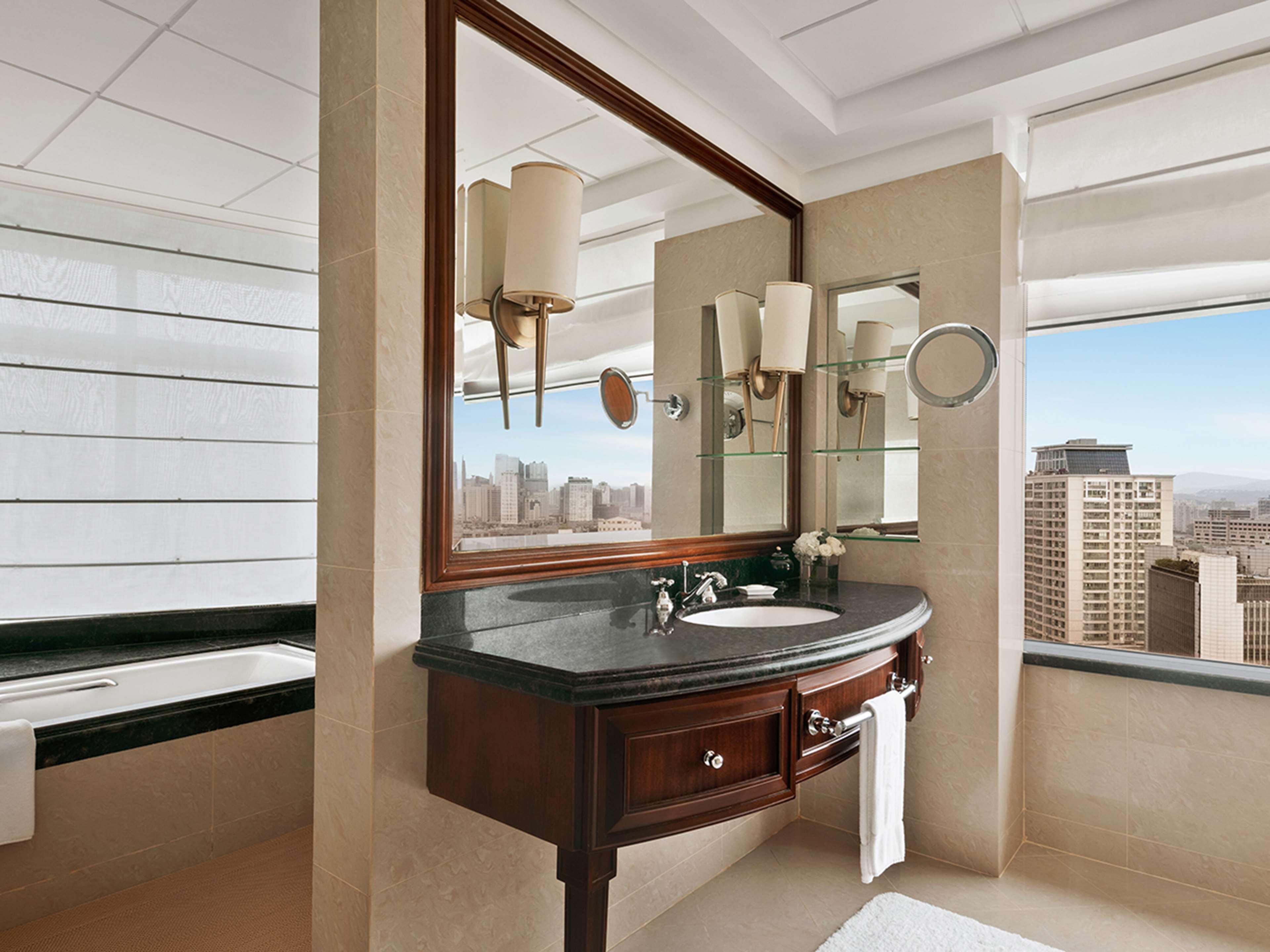 Double Premier King Bed