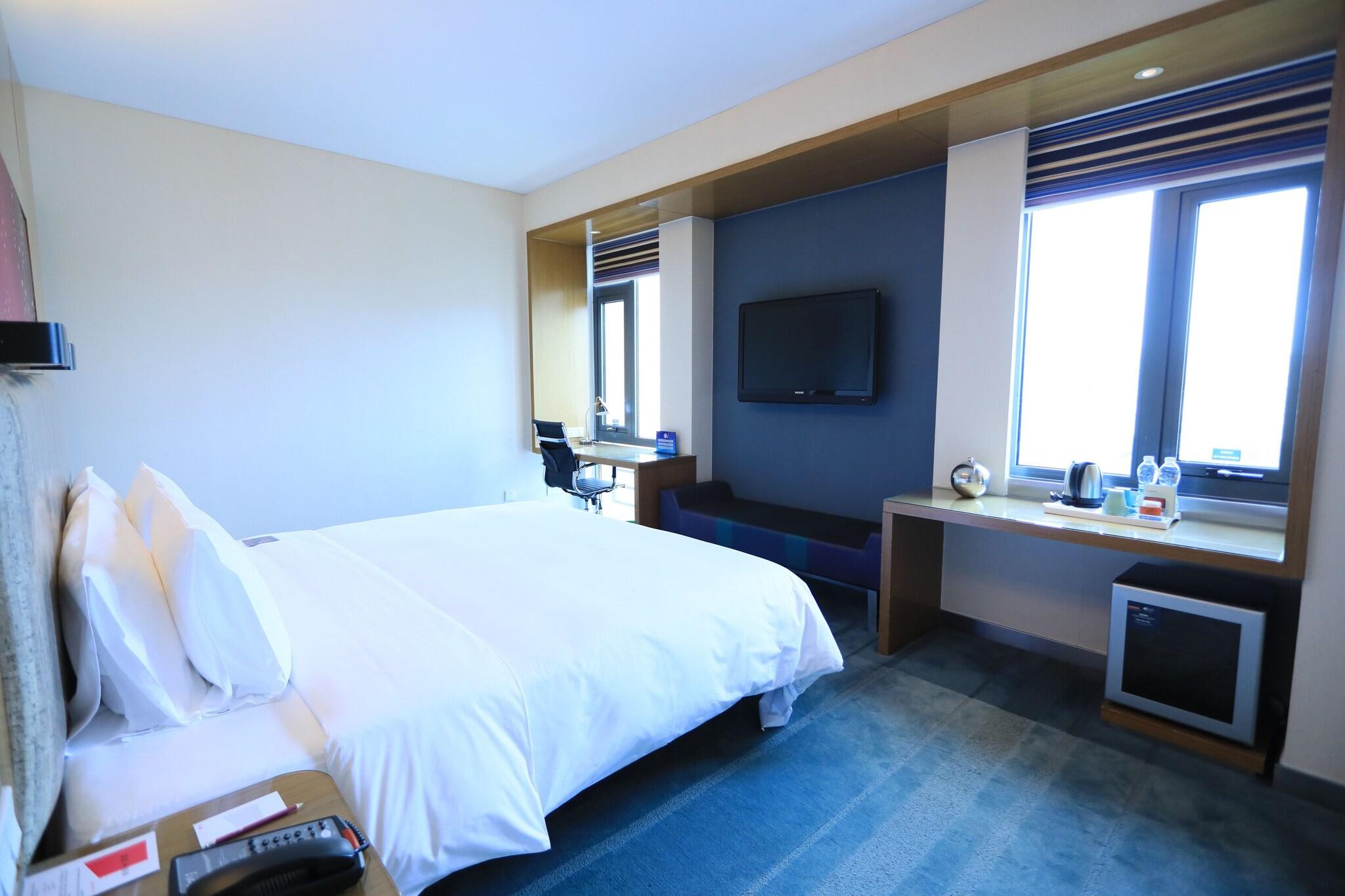 Double King Size Bed