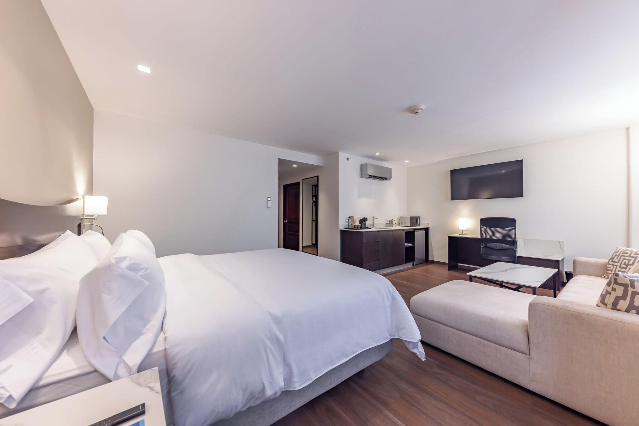 Junior Suite King Size Bed