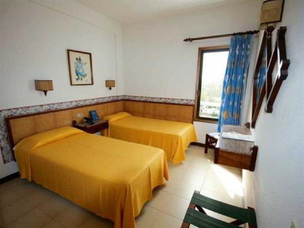 Suite Two Bedrooms One Bathroom