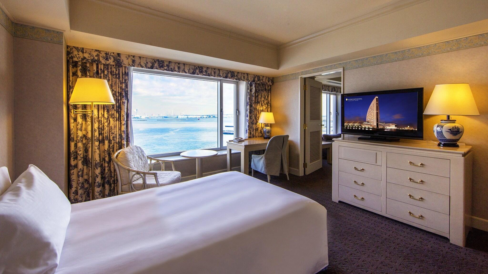 Junior Suite Harbour View