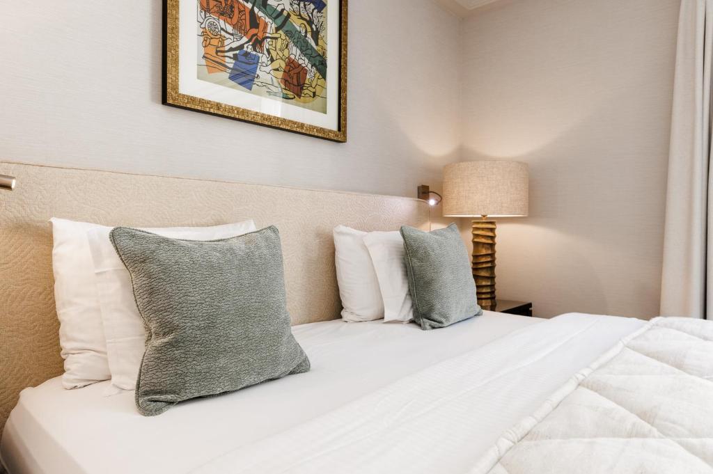 Double or Twin Superior