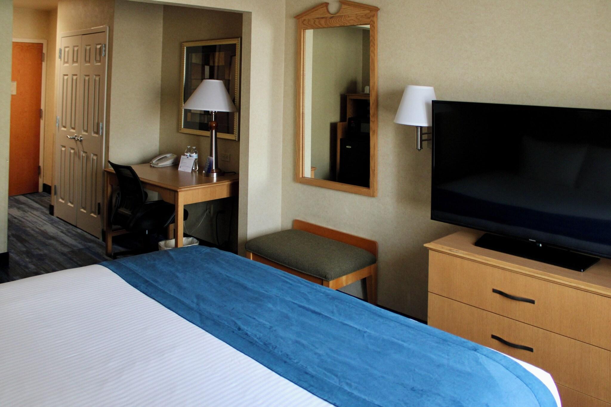 Double Classic King Bed