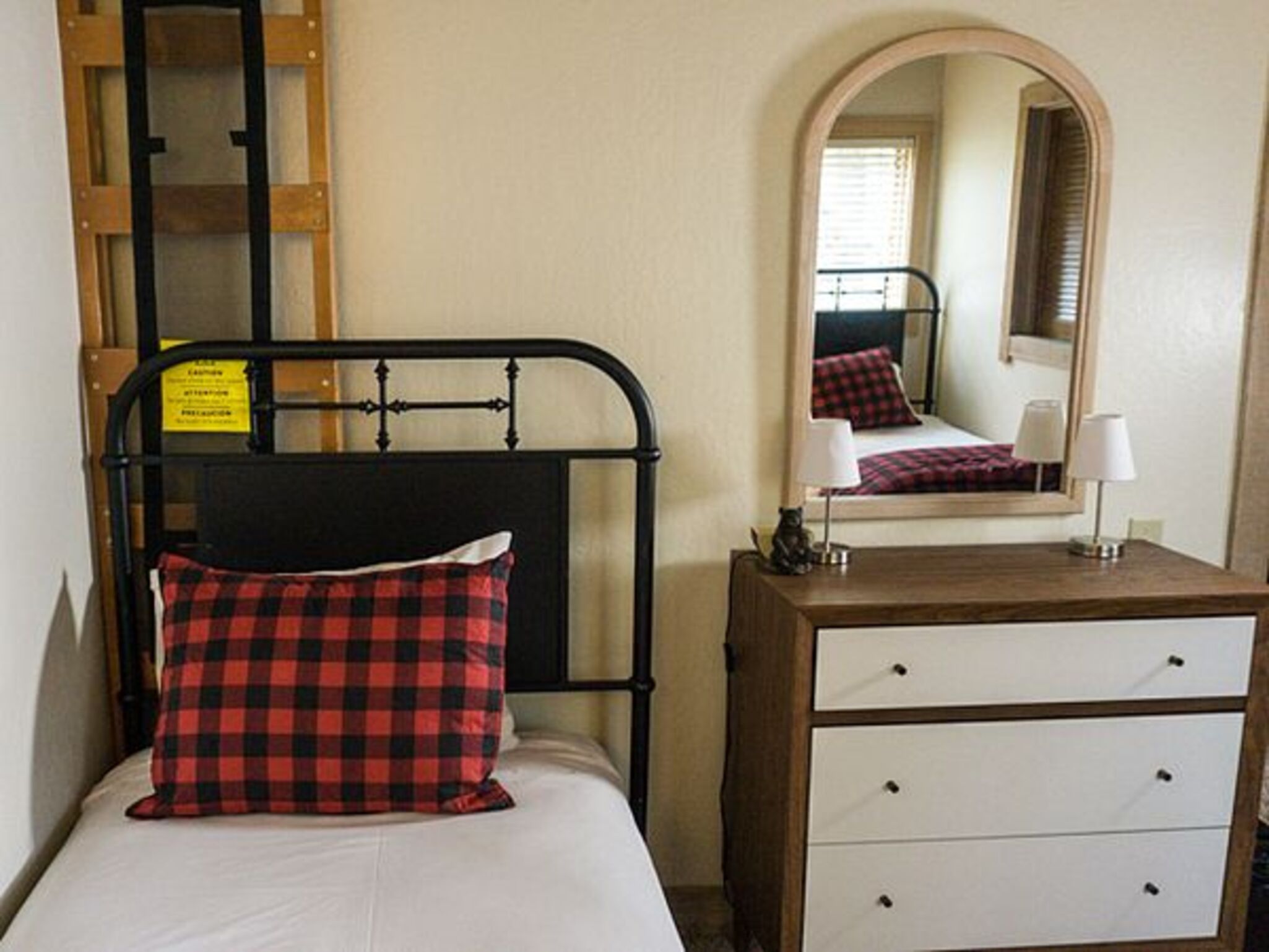 Double Four Bedrooms Two Bathrooms