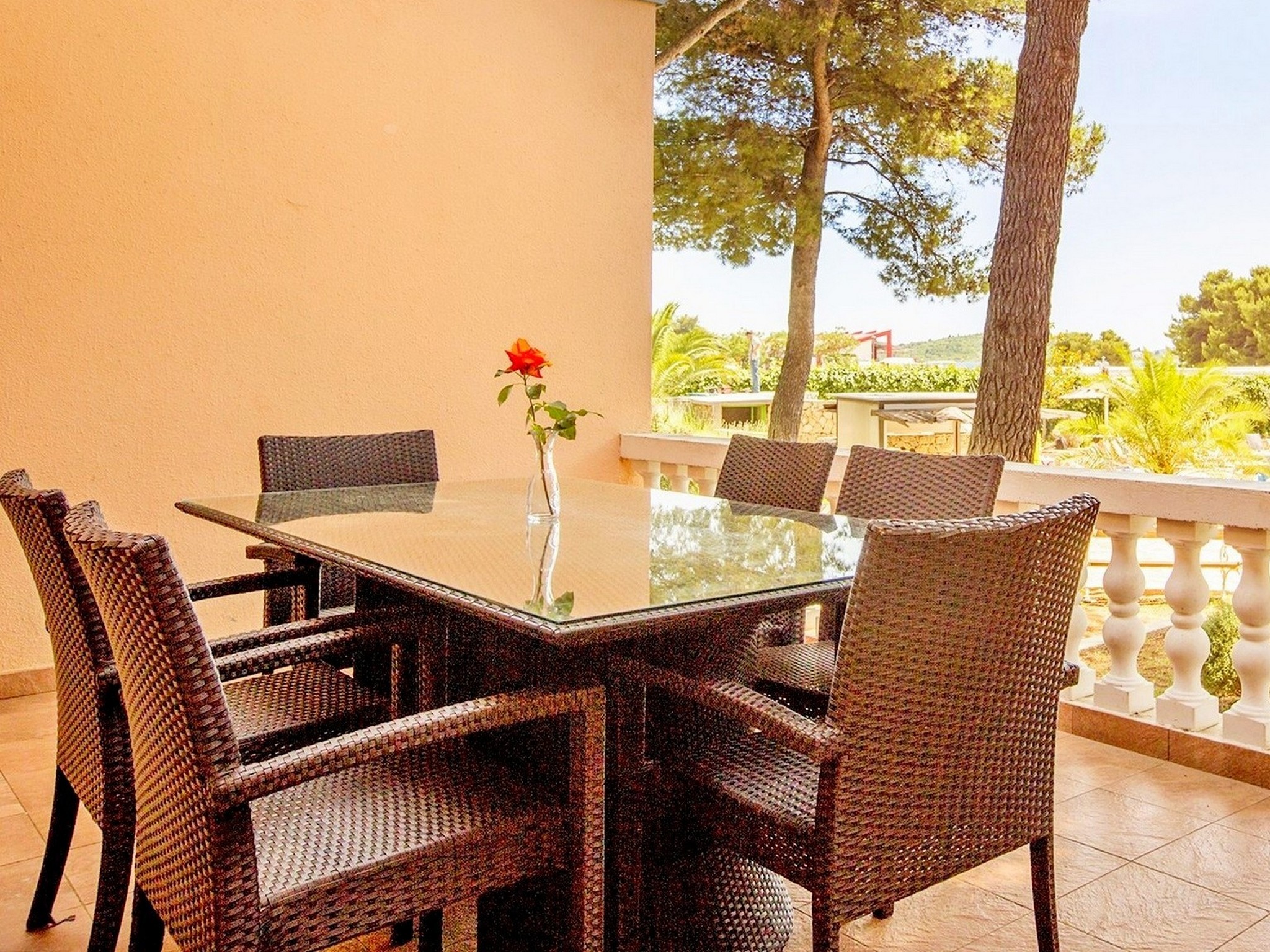 Apartment Capacity 6