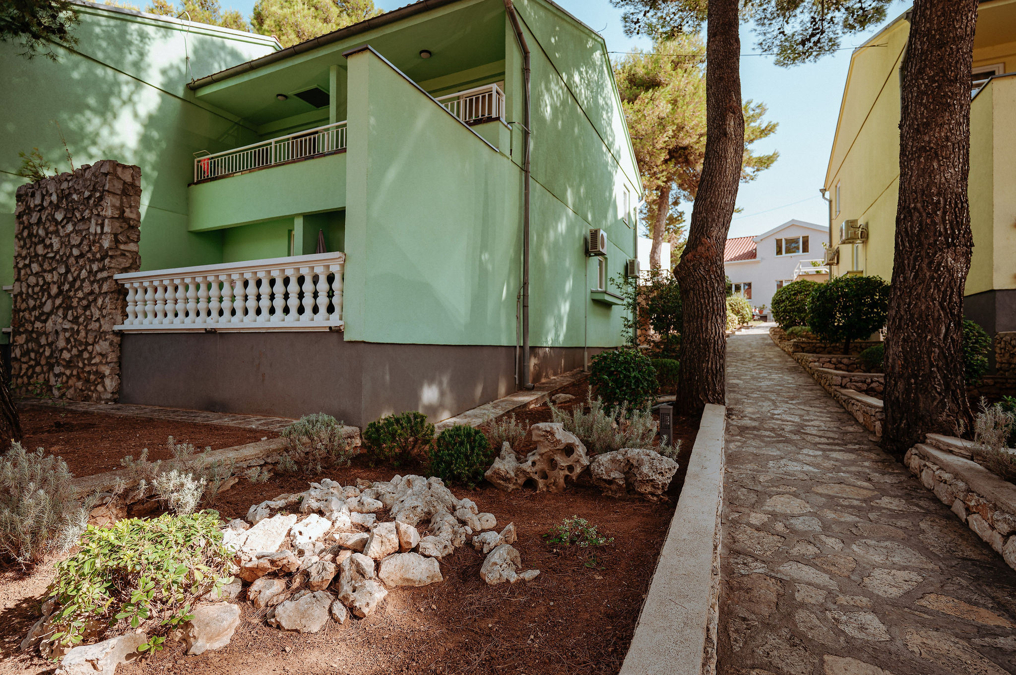 Apartment Capacity 4