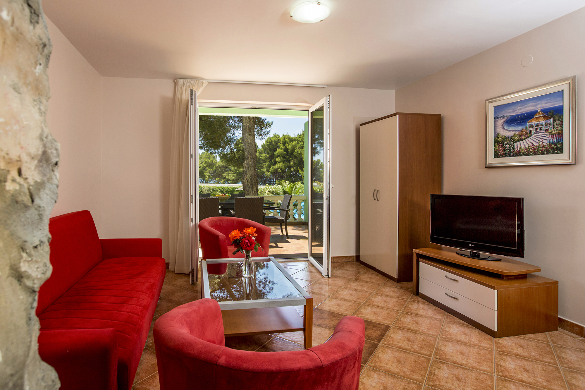 Apartment Capacity 6