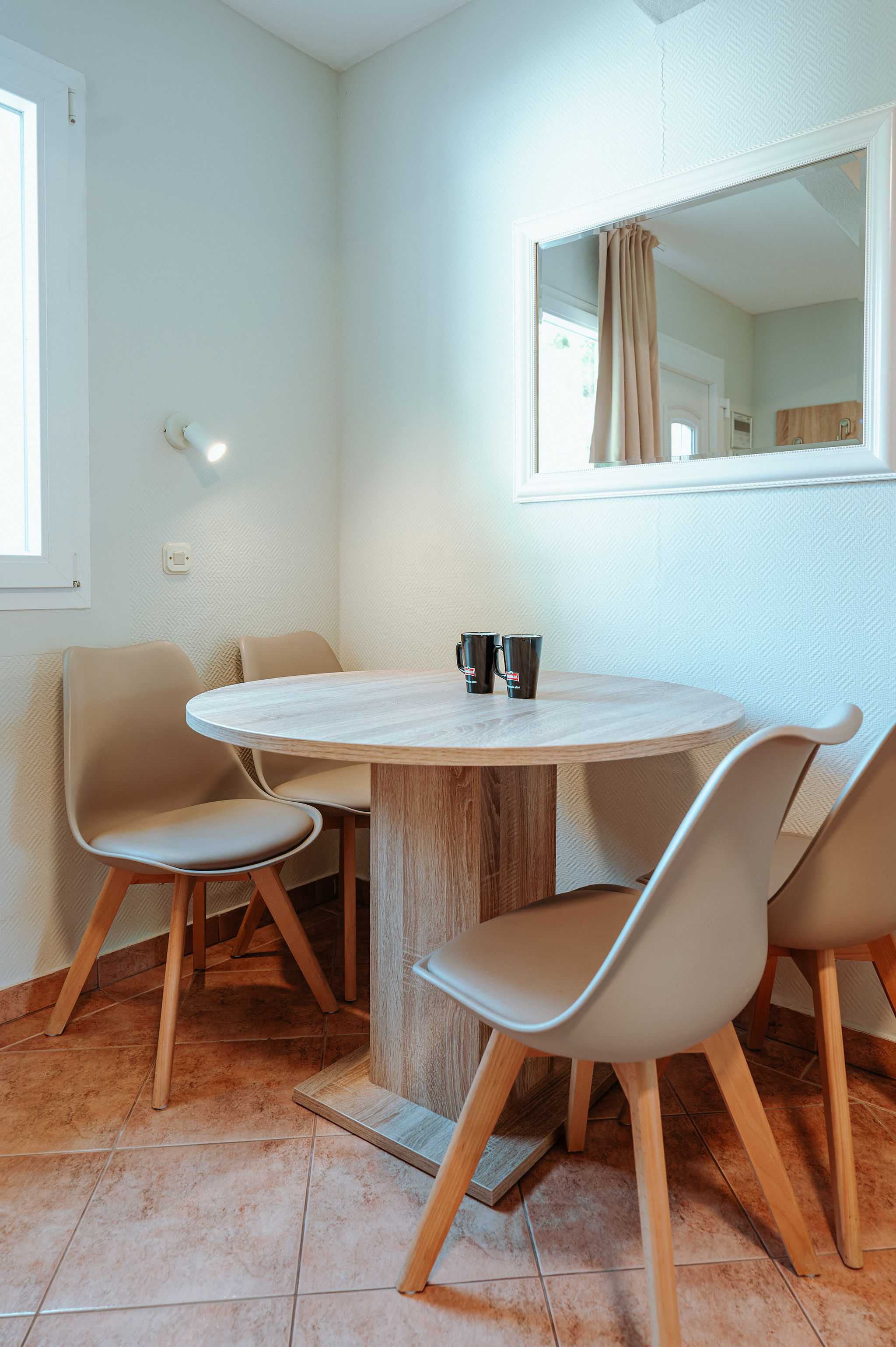 Apartment Capacity 4