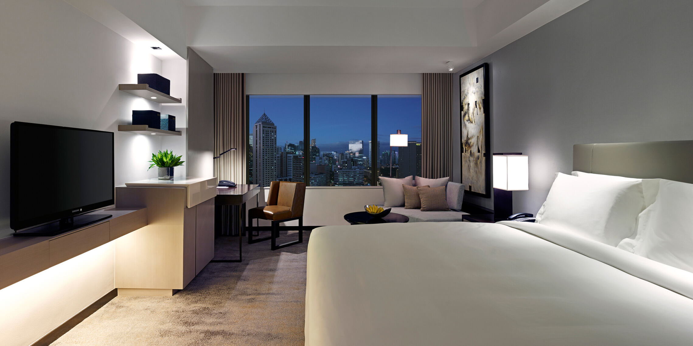 Double Deluxe King Bed