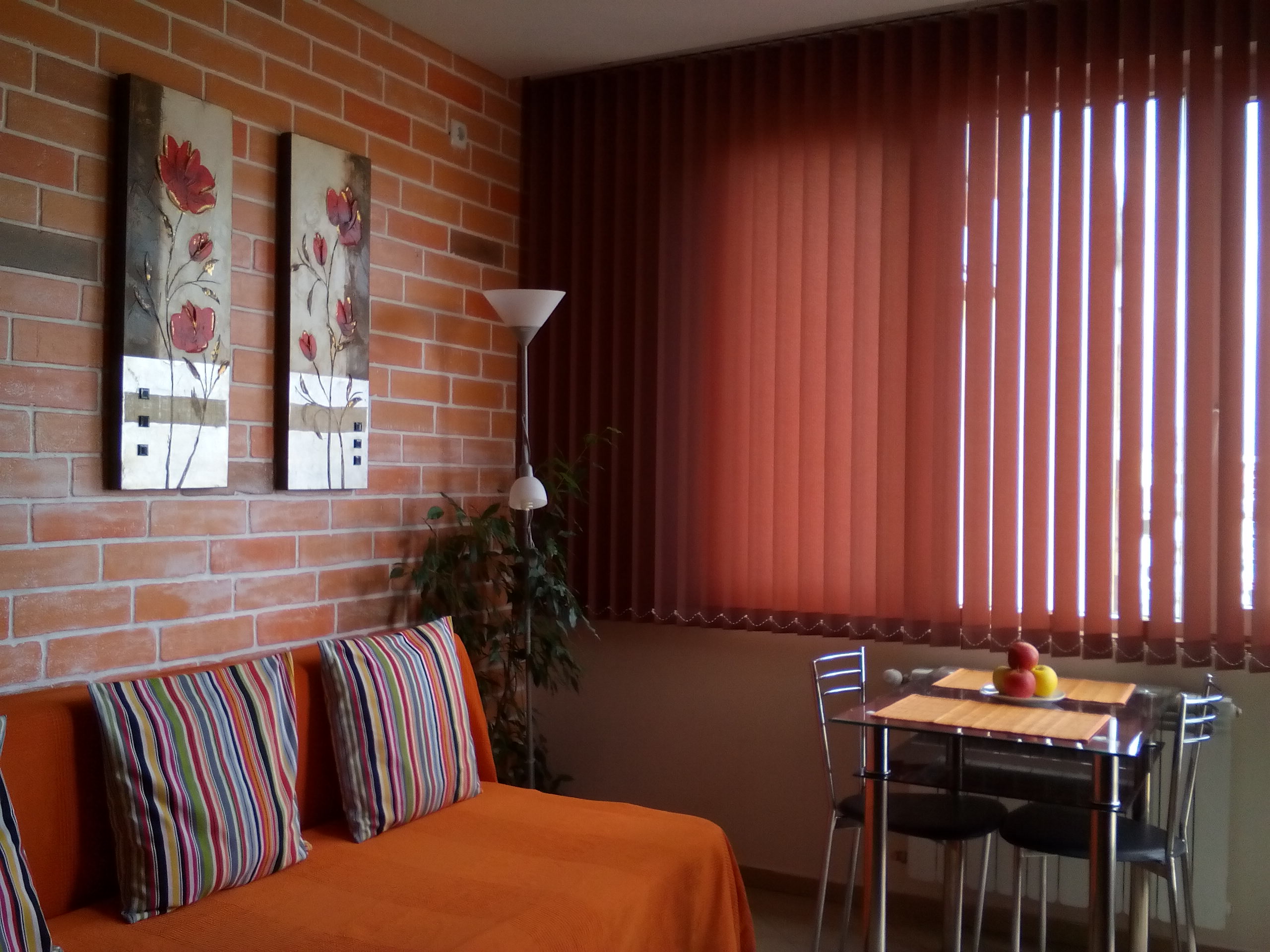 Apartment Capacity 4