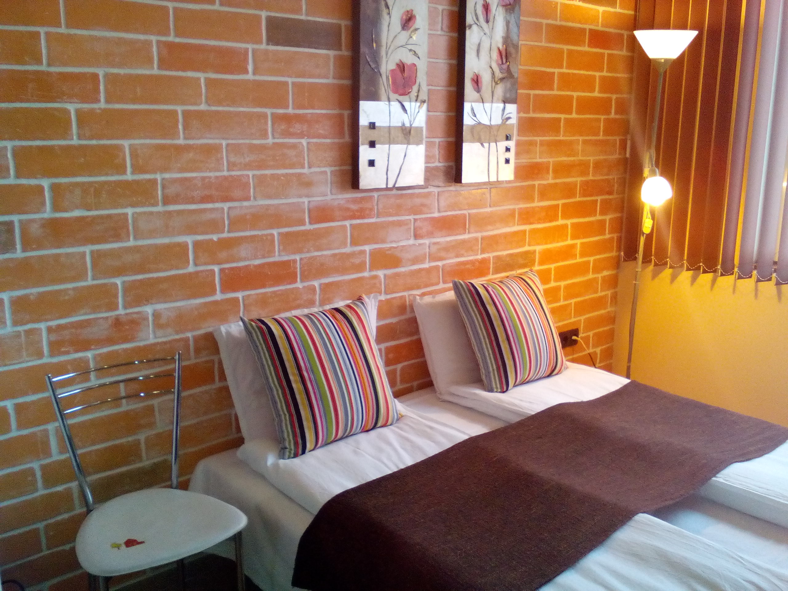 Apartment Capacity 4