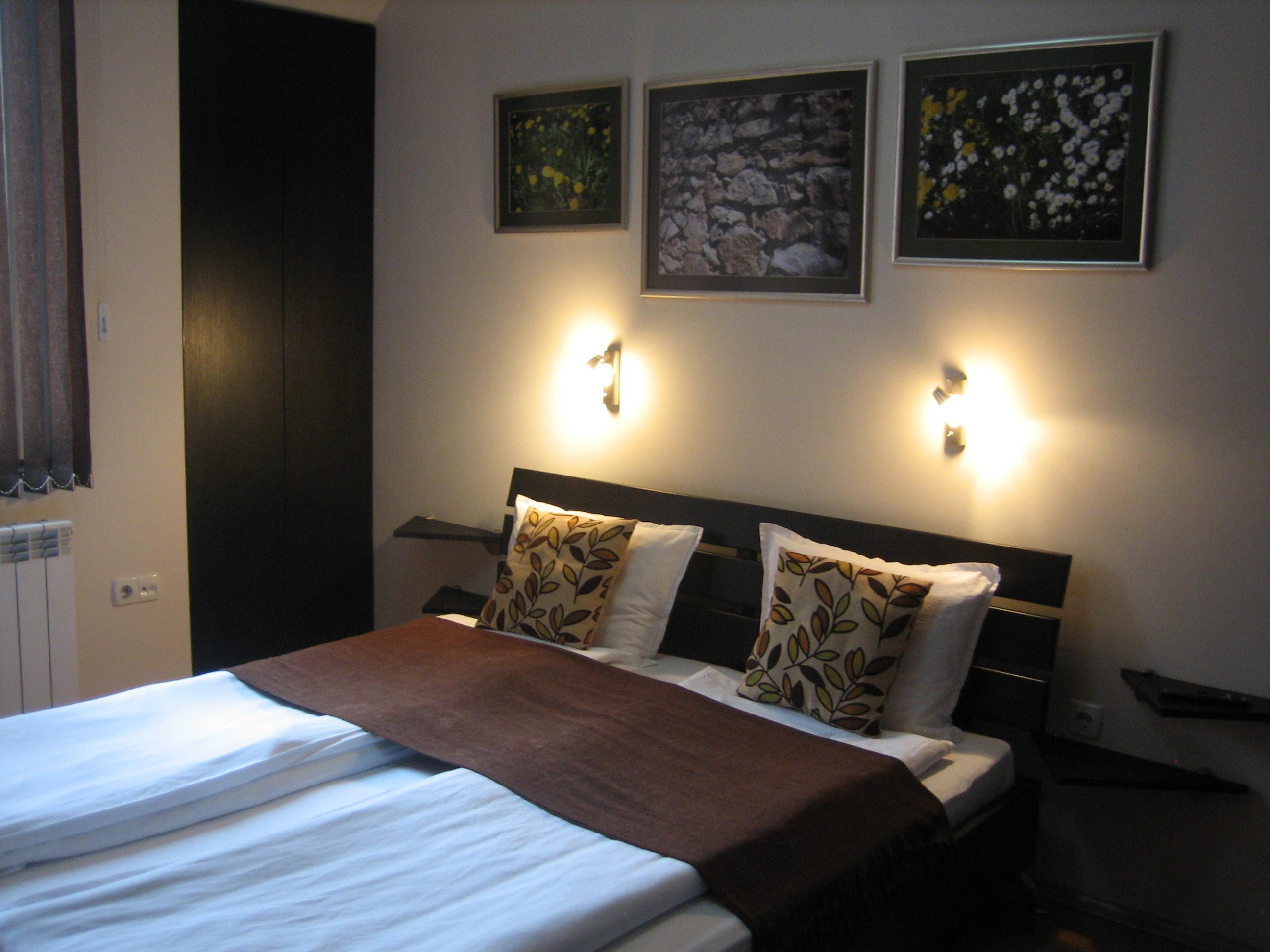 Apartment Capacity 4