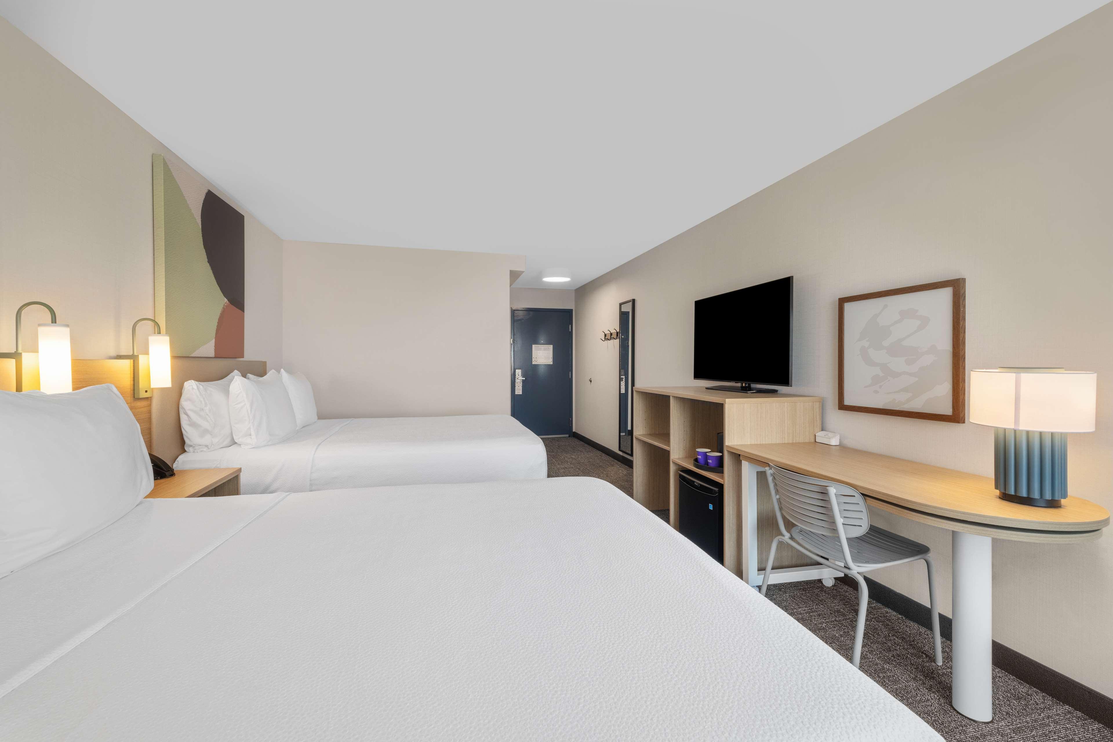 Double Two Queen Beds